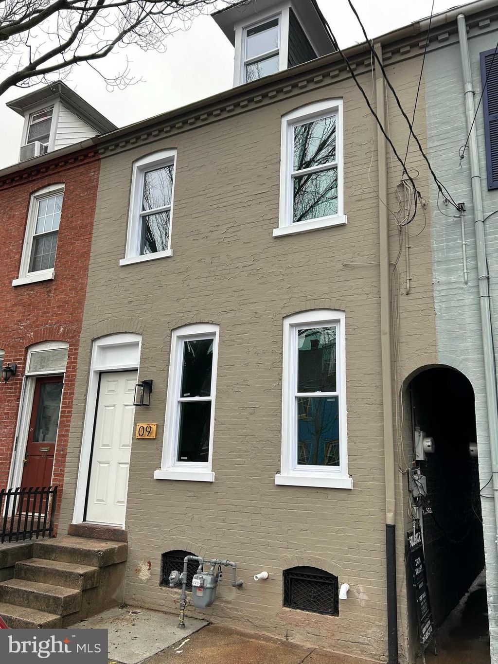 Photo of 9 W New Street, Lancaster, PA 17603 (MLS # PALA2045638)