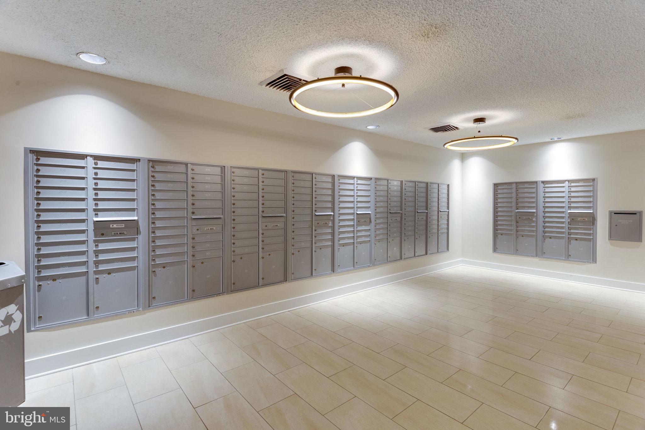 ALEXANDRIA KNOLLS - Residential