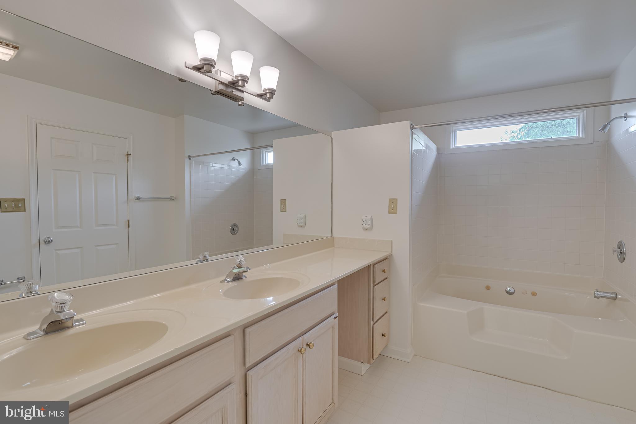 SPRING MILLS - Residential