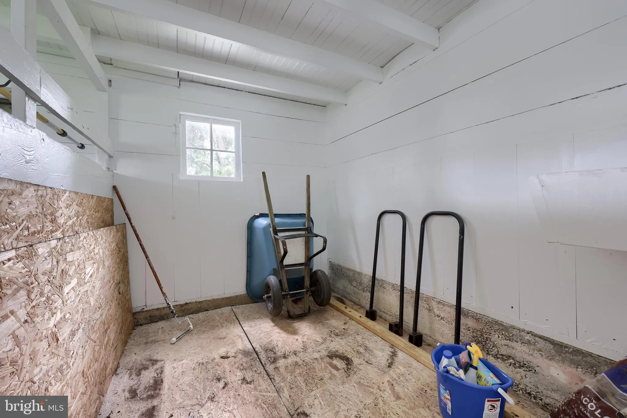 Lancaster, Pennsylvania 17603, United States, 5 Bedrooms Bedrooms, ,5 BathroomsBathrooms,Residential,Pending,141889