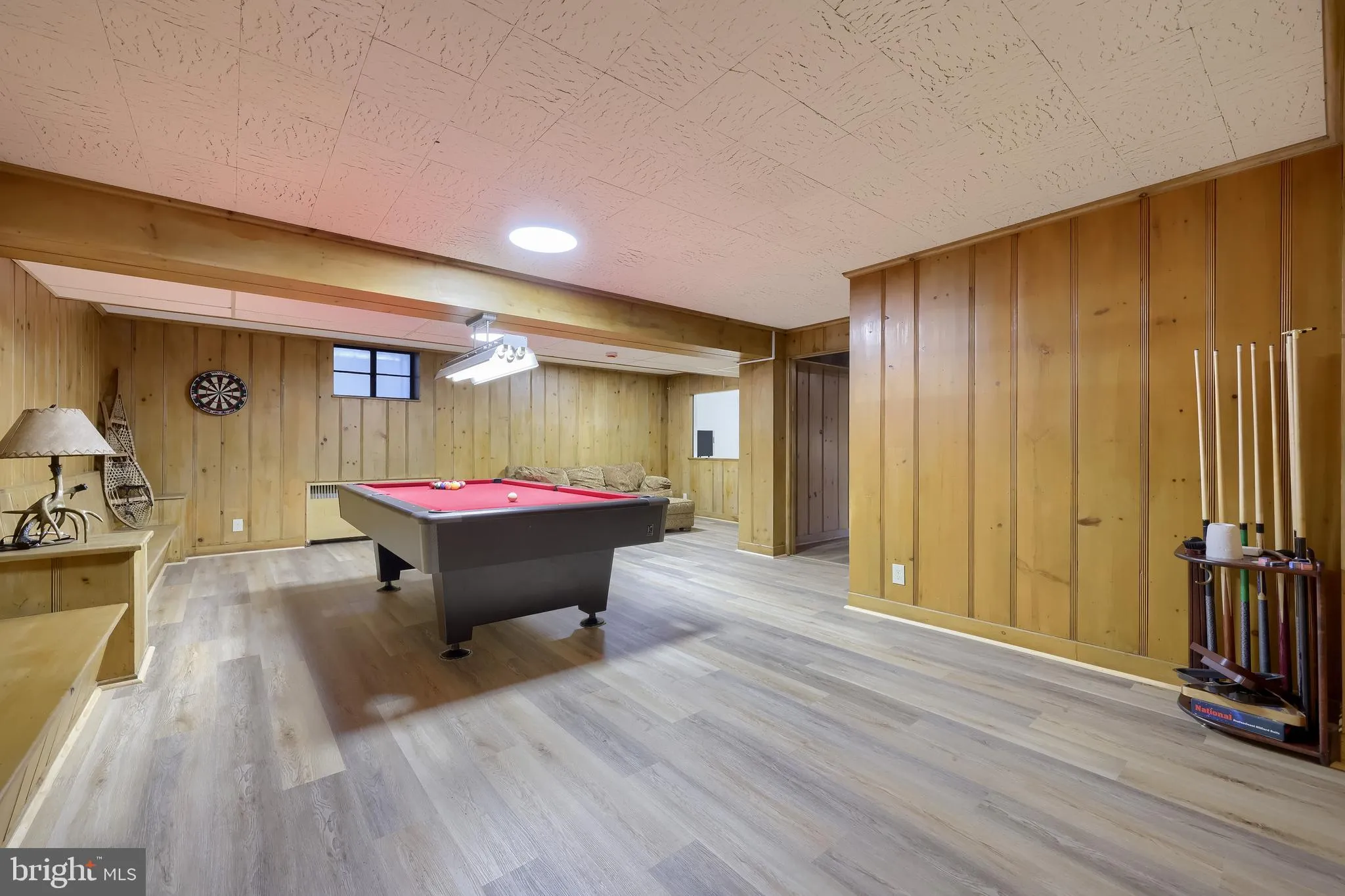 Lancaster, Pennsylvania 17603, United States, 5 Bedrooms Bedrooms, ,5 BathroomsBathrooms,Residential,Pending,141889