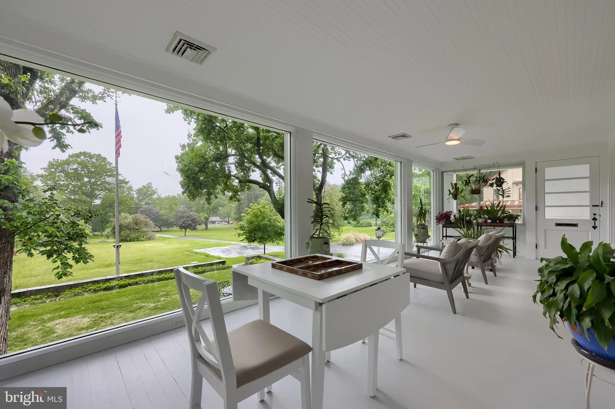 Lancaster, Pennsylvania 17603, United States, 5 Bedrooms Bedrooms, ,5 BathroomsBathrooms,Residential,Pending,141889