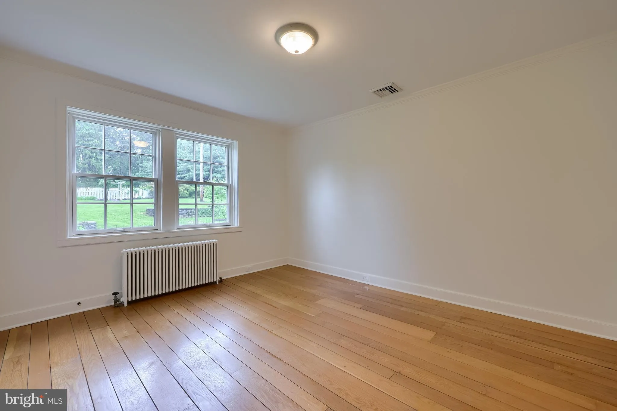 Lancaster, Pennsylvania 17603, United States, 5 Bedrooms Bedrooms, ,5 BathroomsBathrooms,Residential,Pending,141889