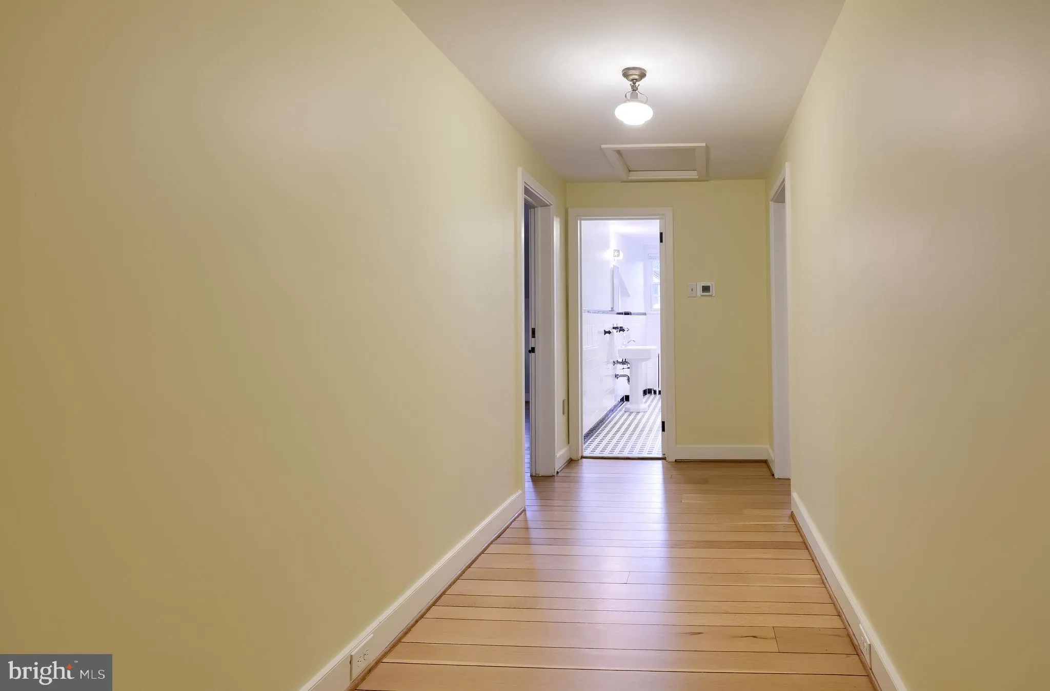 Lancaster, Pennsylvania 17603, United States, 5 Bedrooms Bedrooms, ,5 BathroomsBathrooms,Residential,Pending,141889