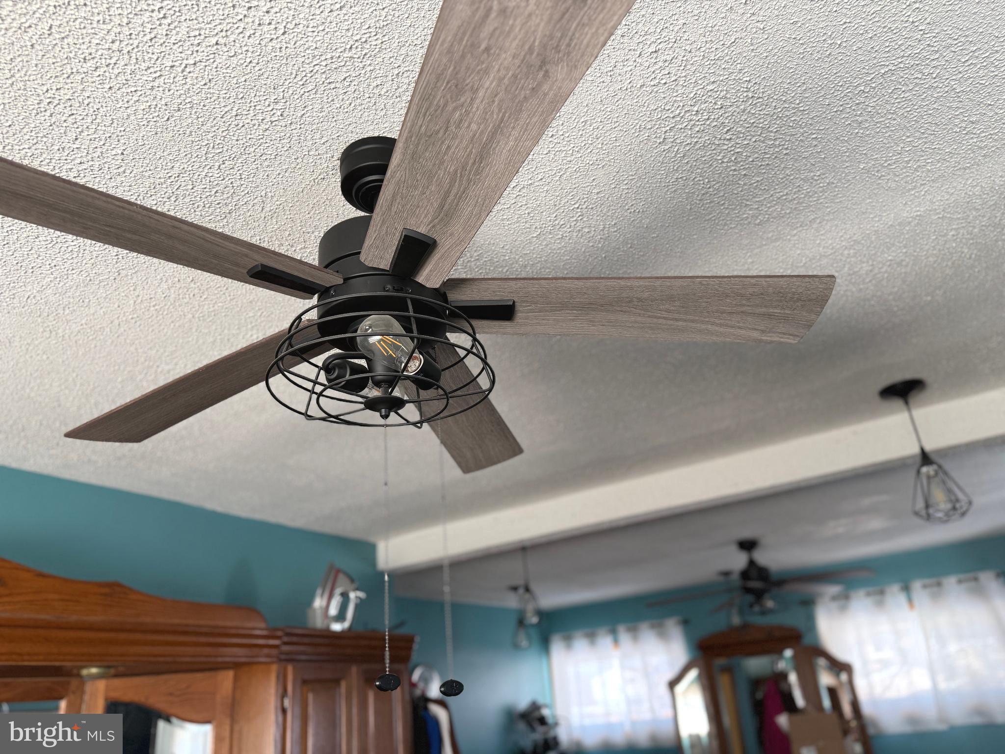 WESTVIEW PARK - Residential