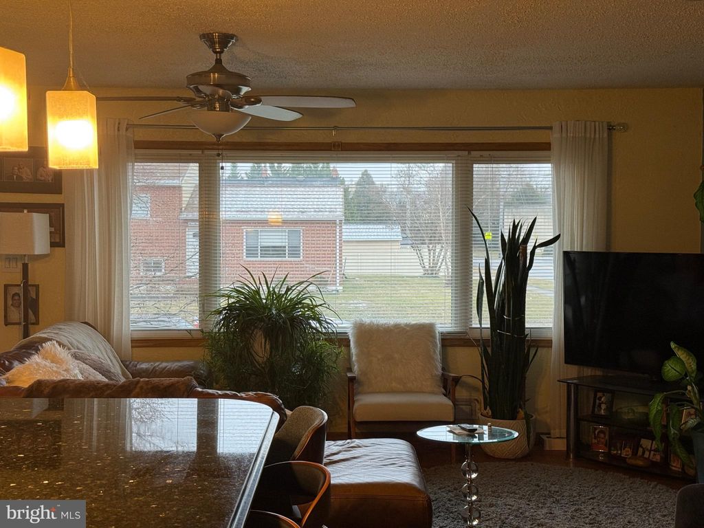 Photo of 1000 Southridge Road, BALTIMORE, MD 21228 (MLS # MDBC2149718)