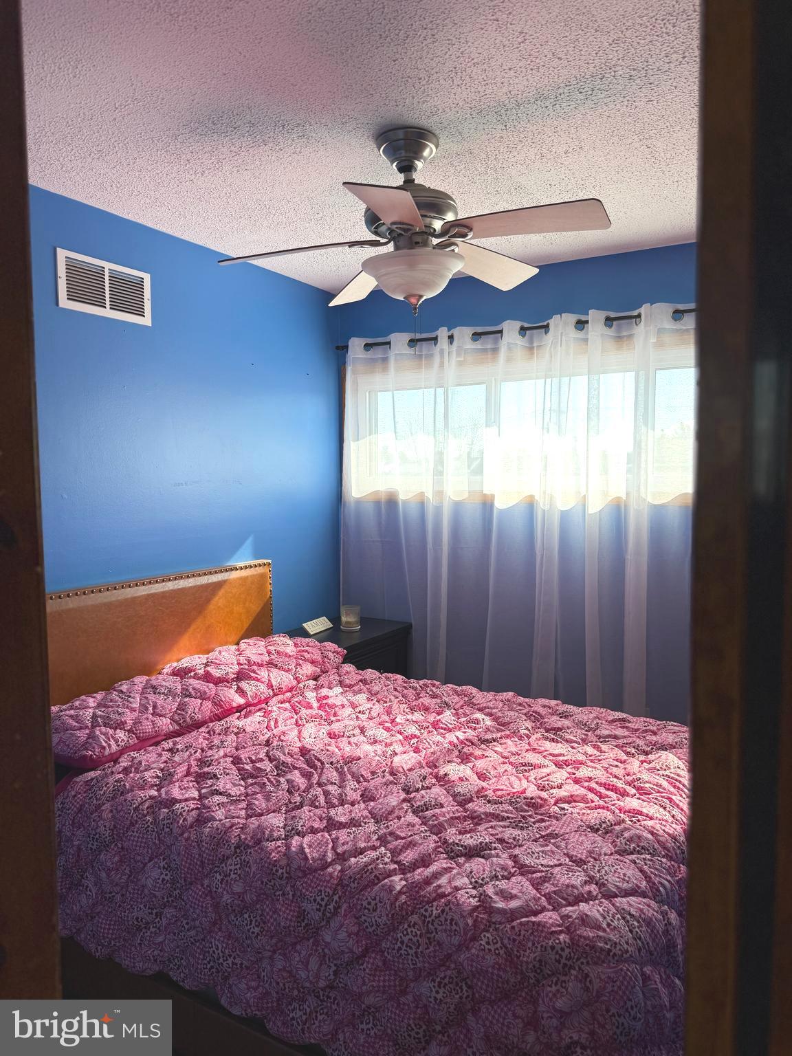 WESTVIEW PARK - Residential