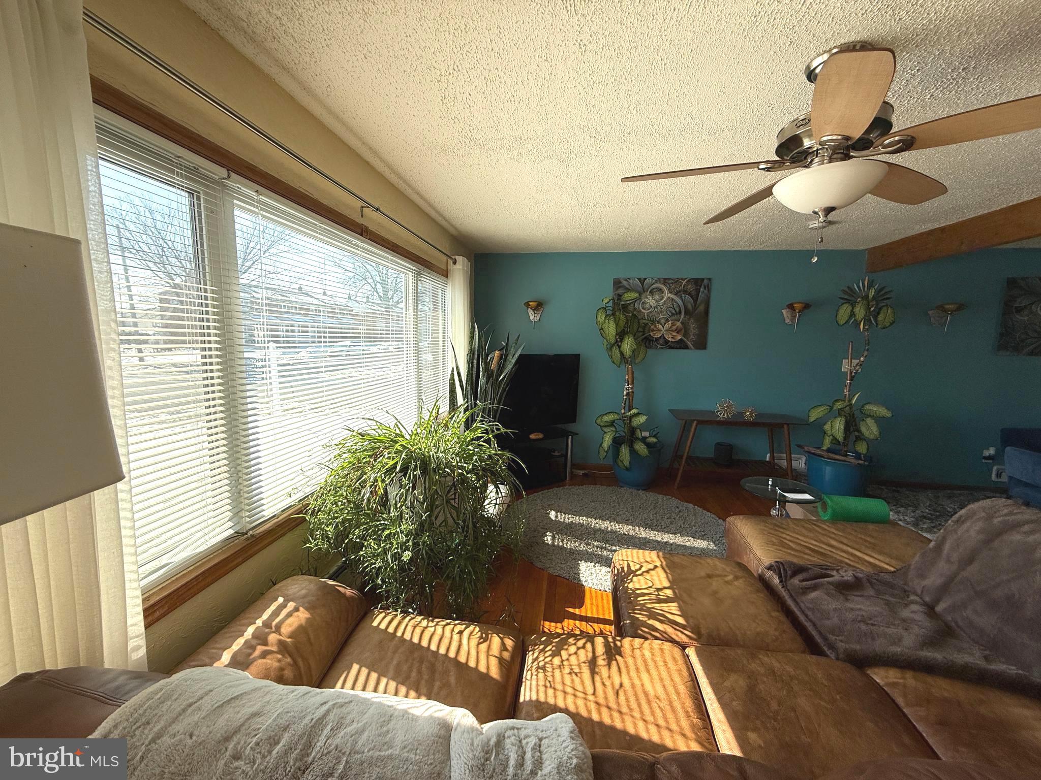 WESTVIEW PARK - Residential