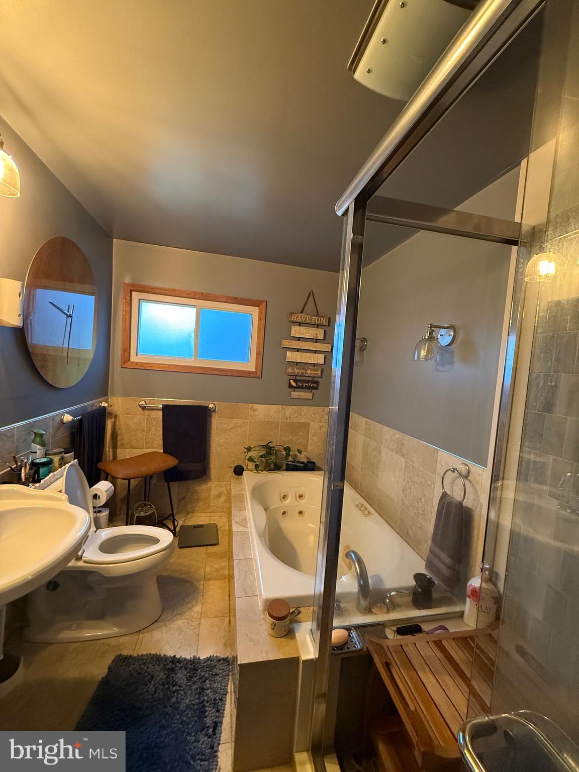 1000 SOUTHRIDGE ROAD