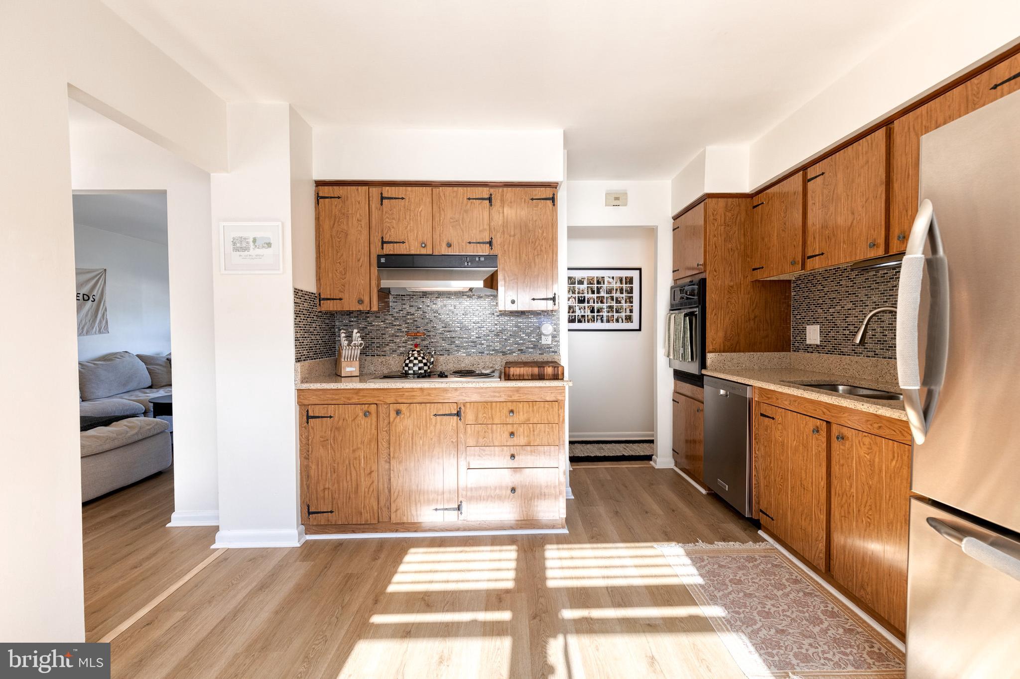 MONTROSE - Residential