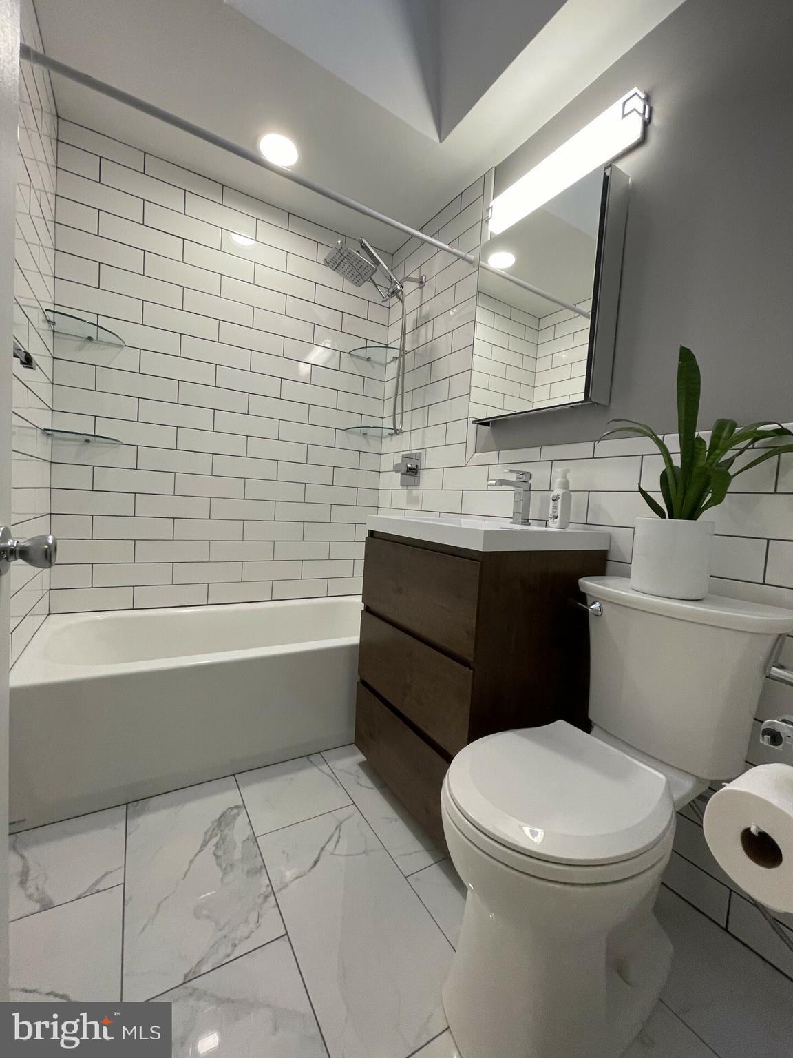 MILLBROOK - Residential