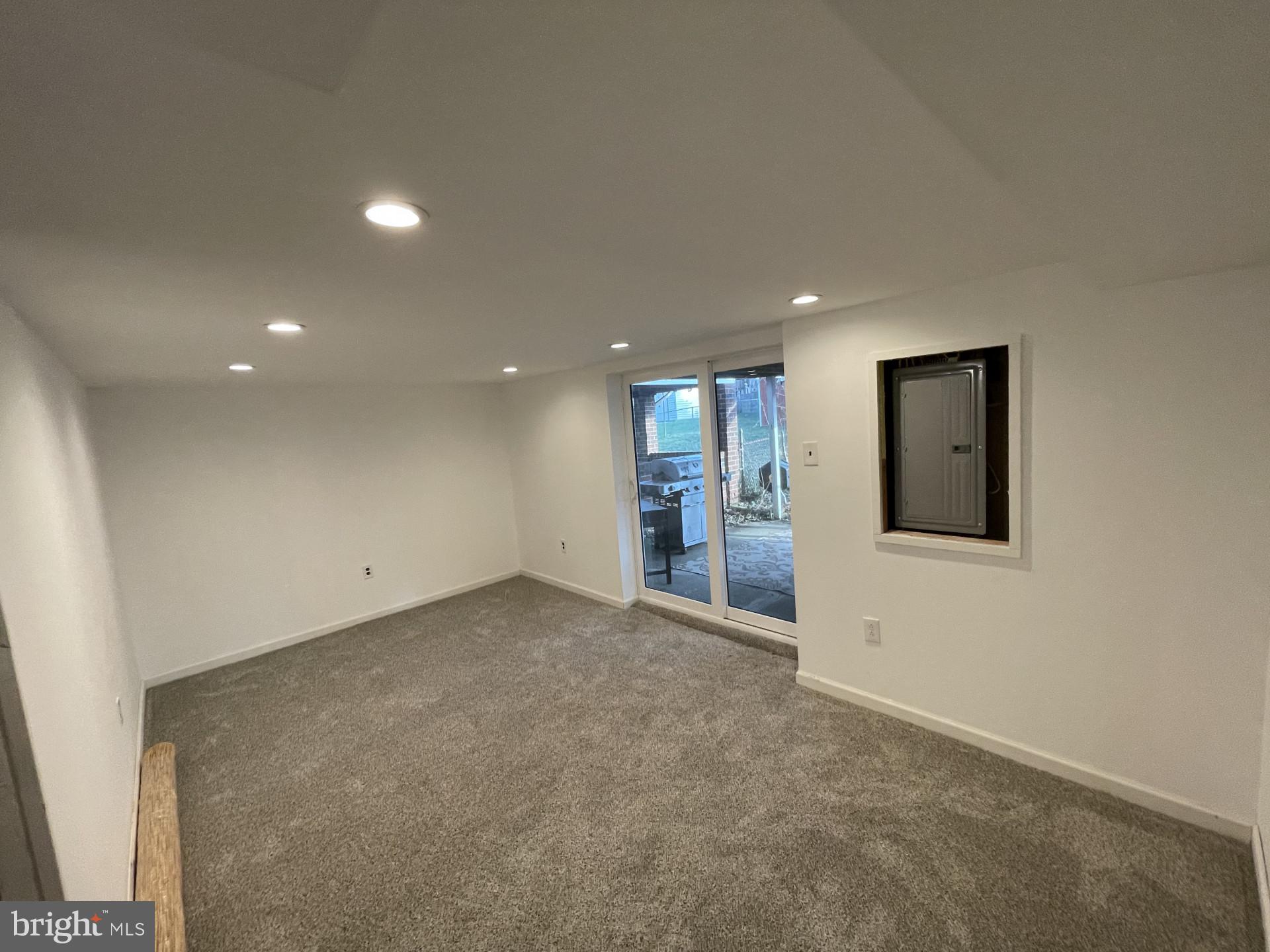 MILLBROOK - Residential