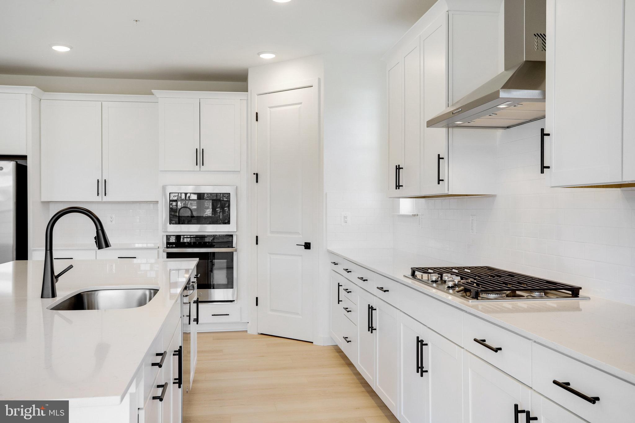 WORTHINGTON GROVE - Residential