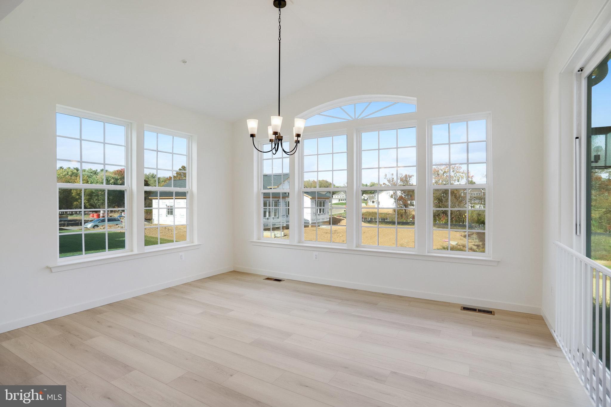 WORTHINGTON GROVE - Residential