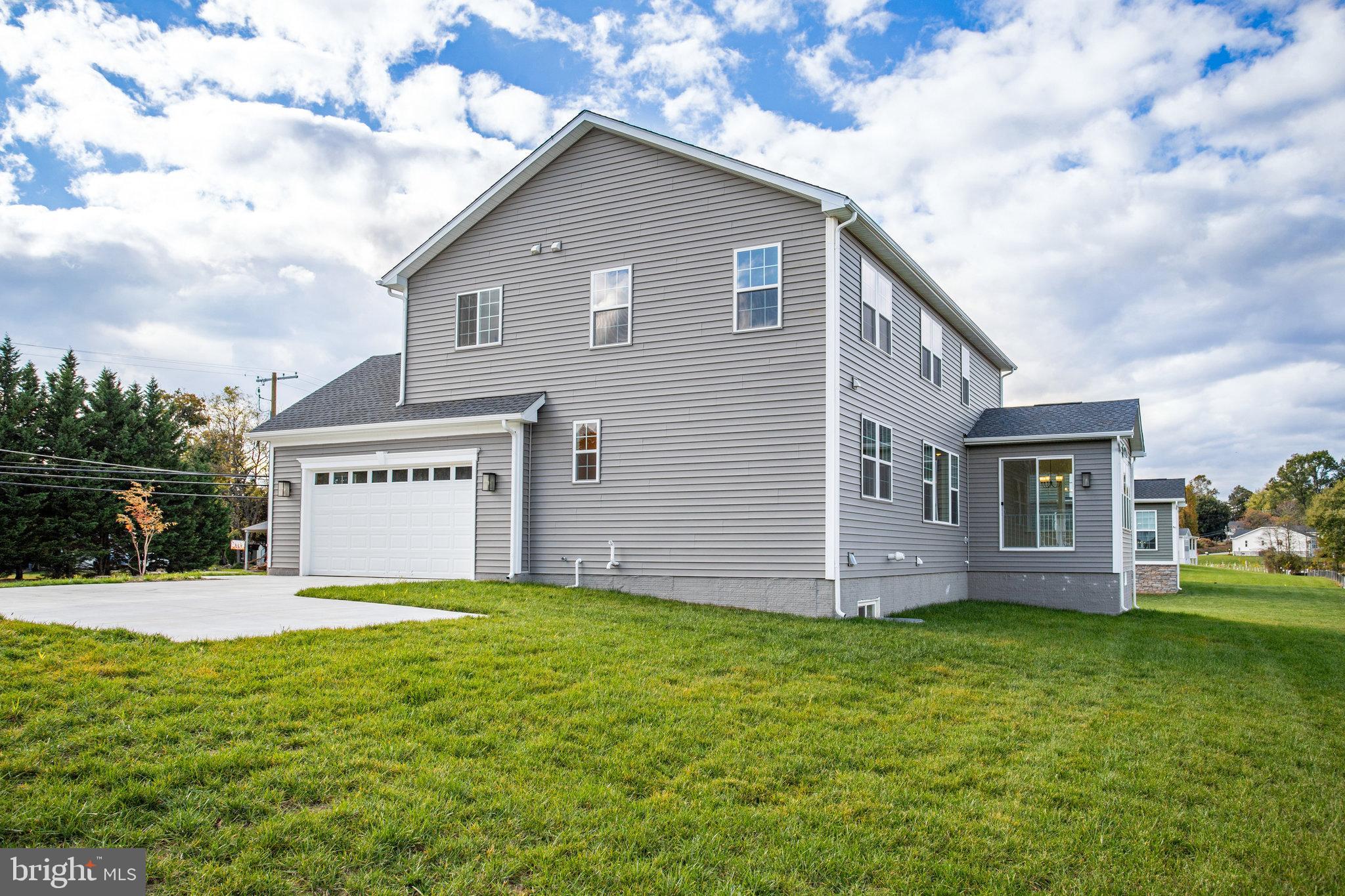 WORTHINGTON GROVE - Residential