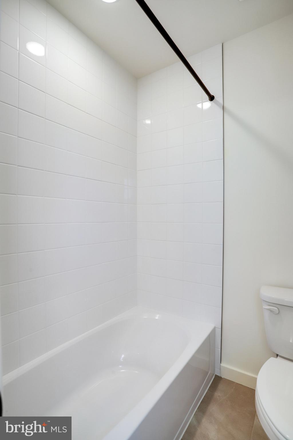 WORTHINGTON GROVE - Residential