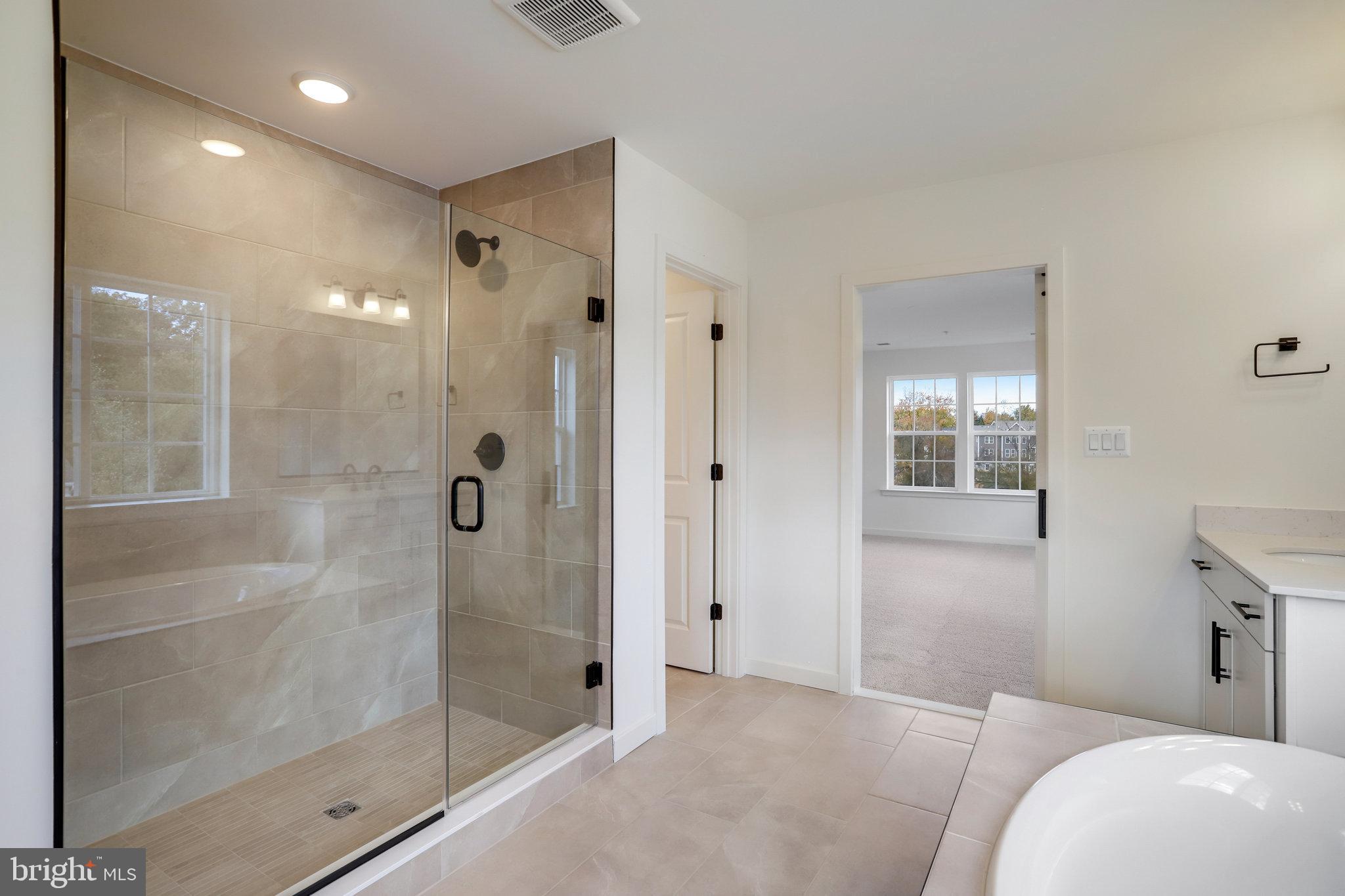 WORTHINGTON GROVE - Residential