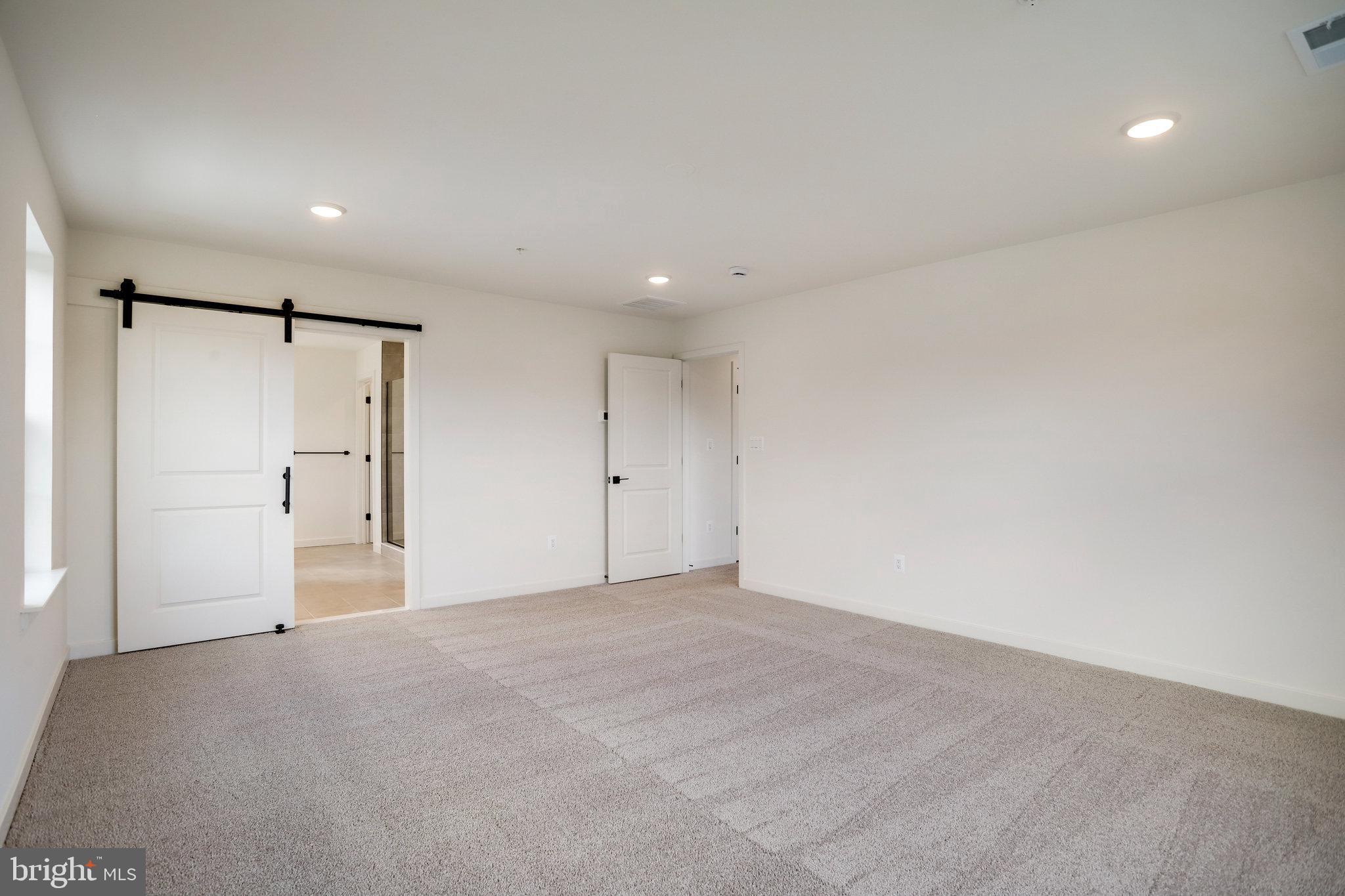 WORTHINGTON GROVE - Residential