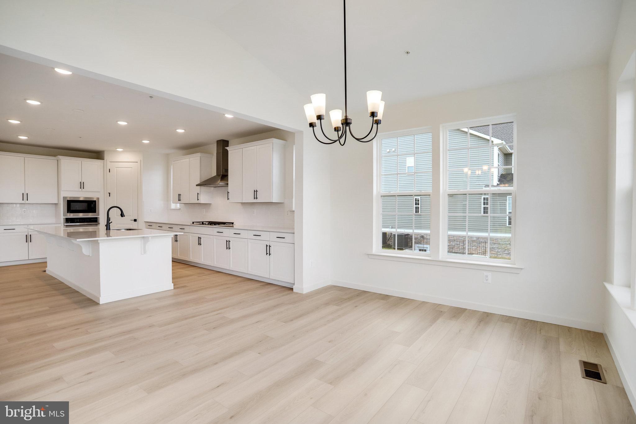 WORTHINGTON GROVE - Residential