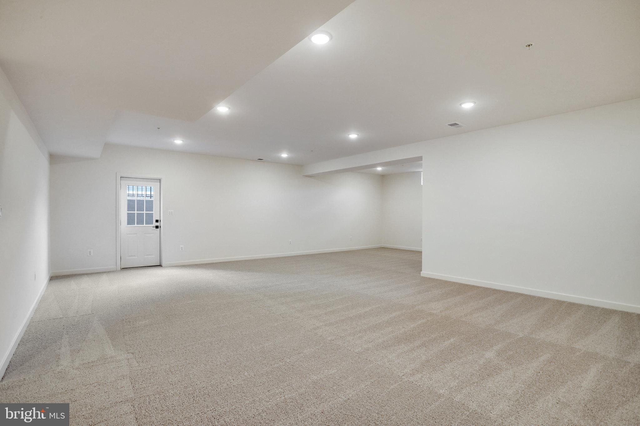 WORTHINGTON GROVE - Residential