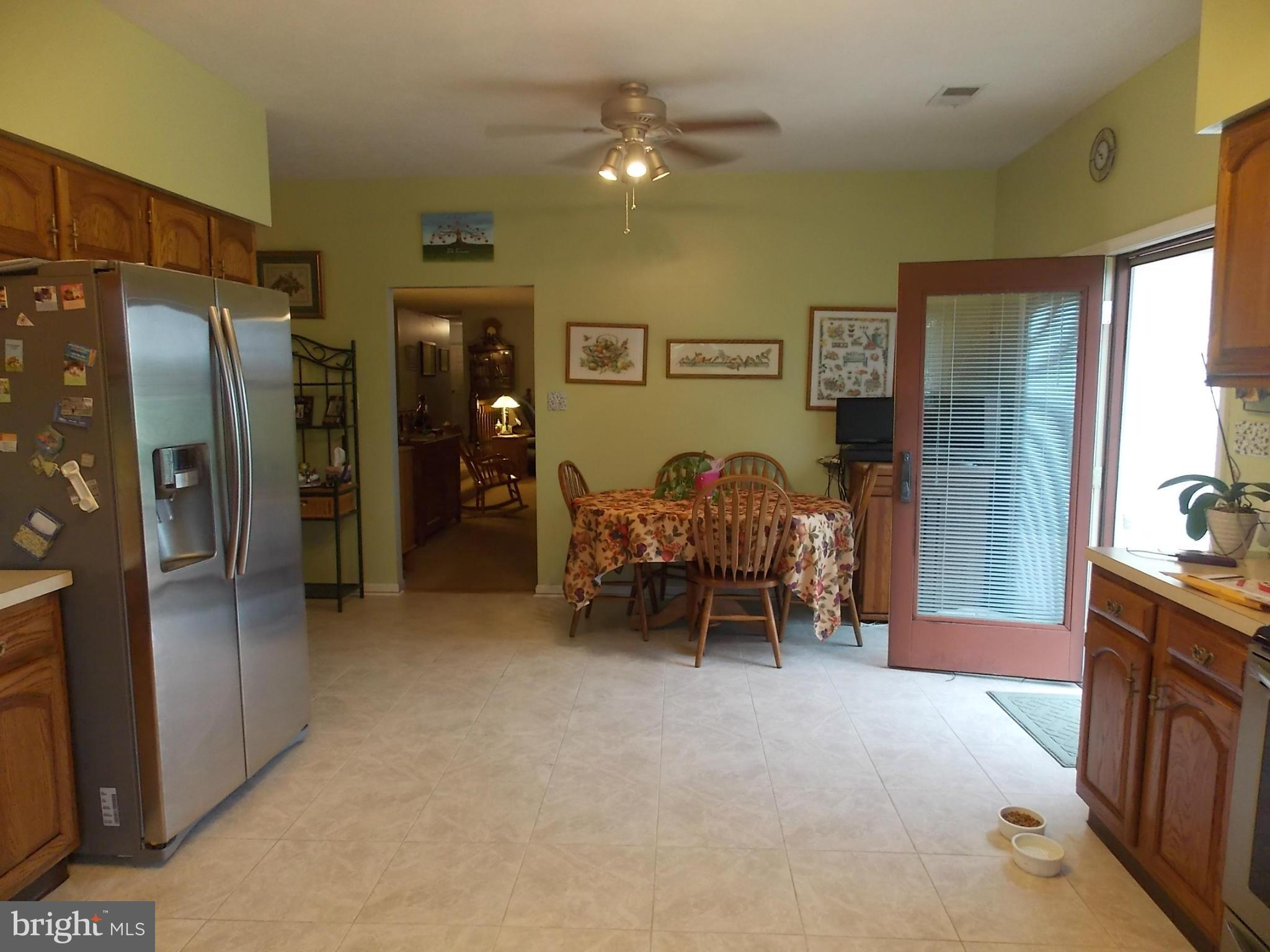 GRAYTON MANOR - Residential