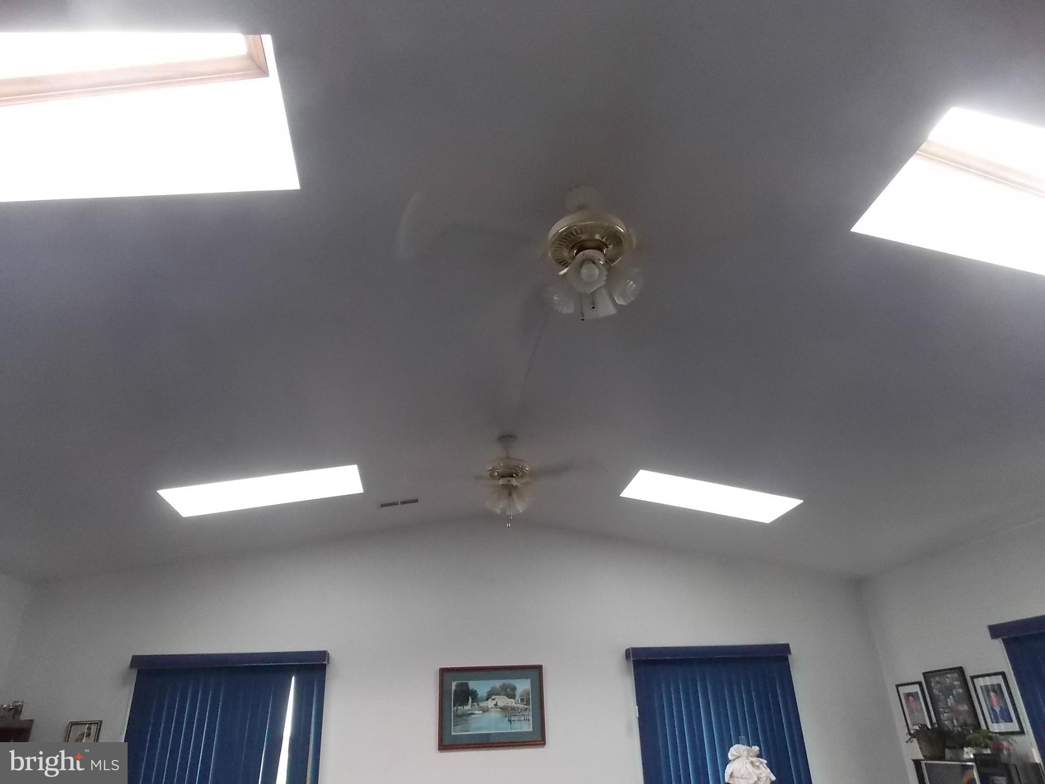 GRAYTON MANOR - Residential