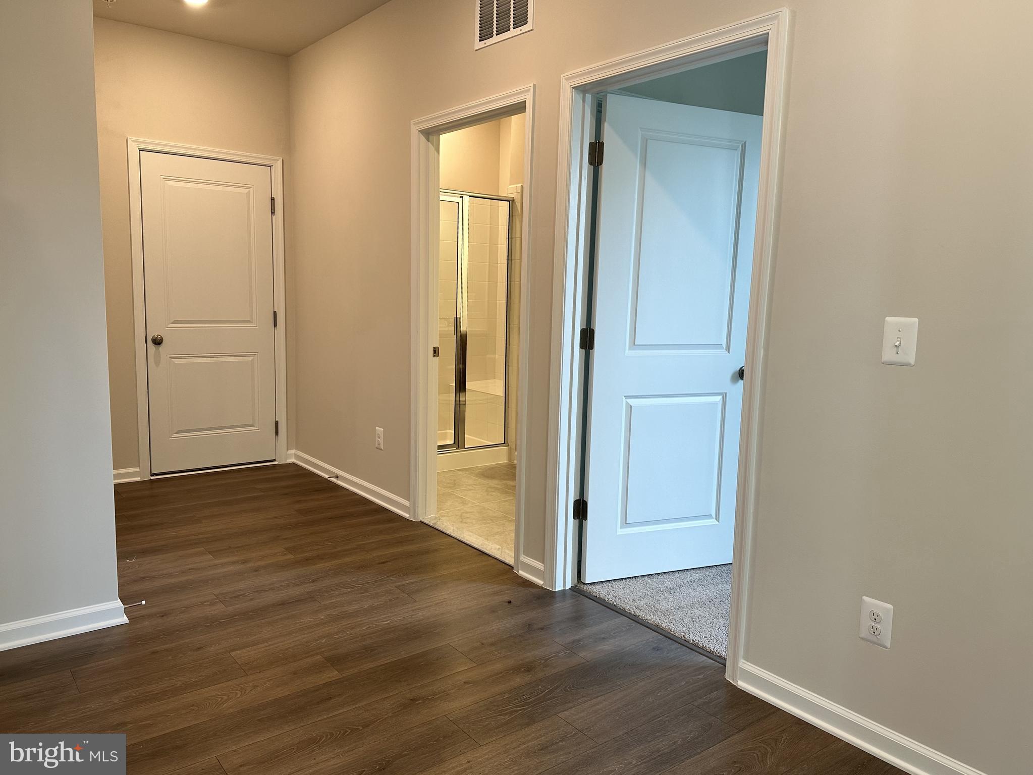 SCOTLAND HEIGHTS - Residential