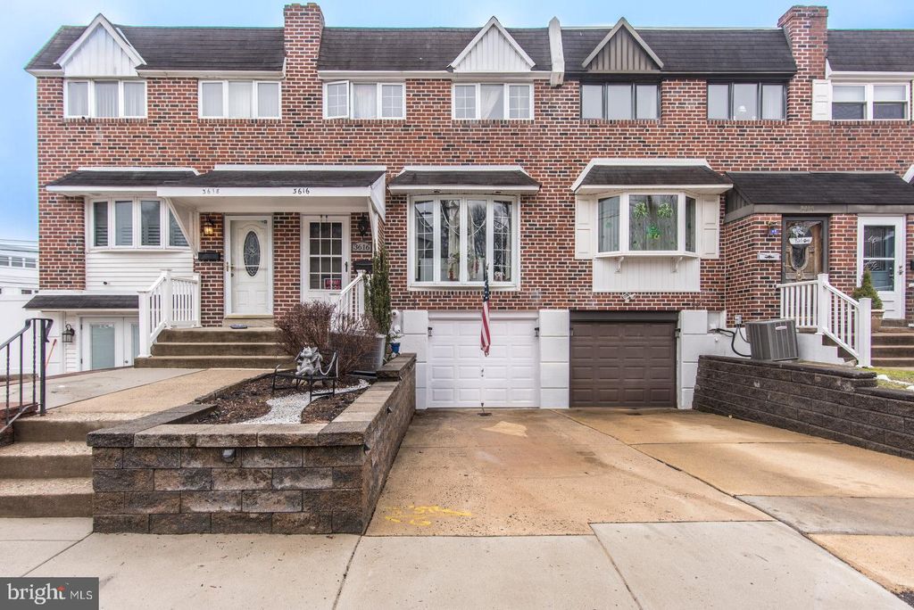 Photo of 3616 Grayton Place, PHILADELPHIA, PA 19154 (MLS # PAPH2591442)