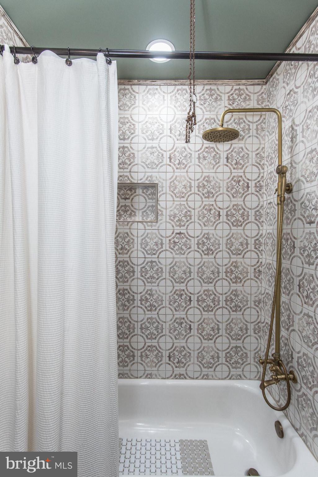 PARKWOOD - Residential