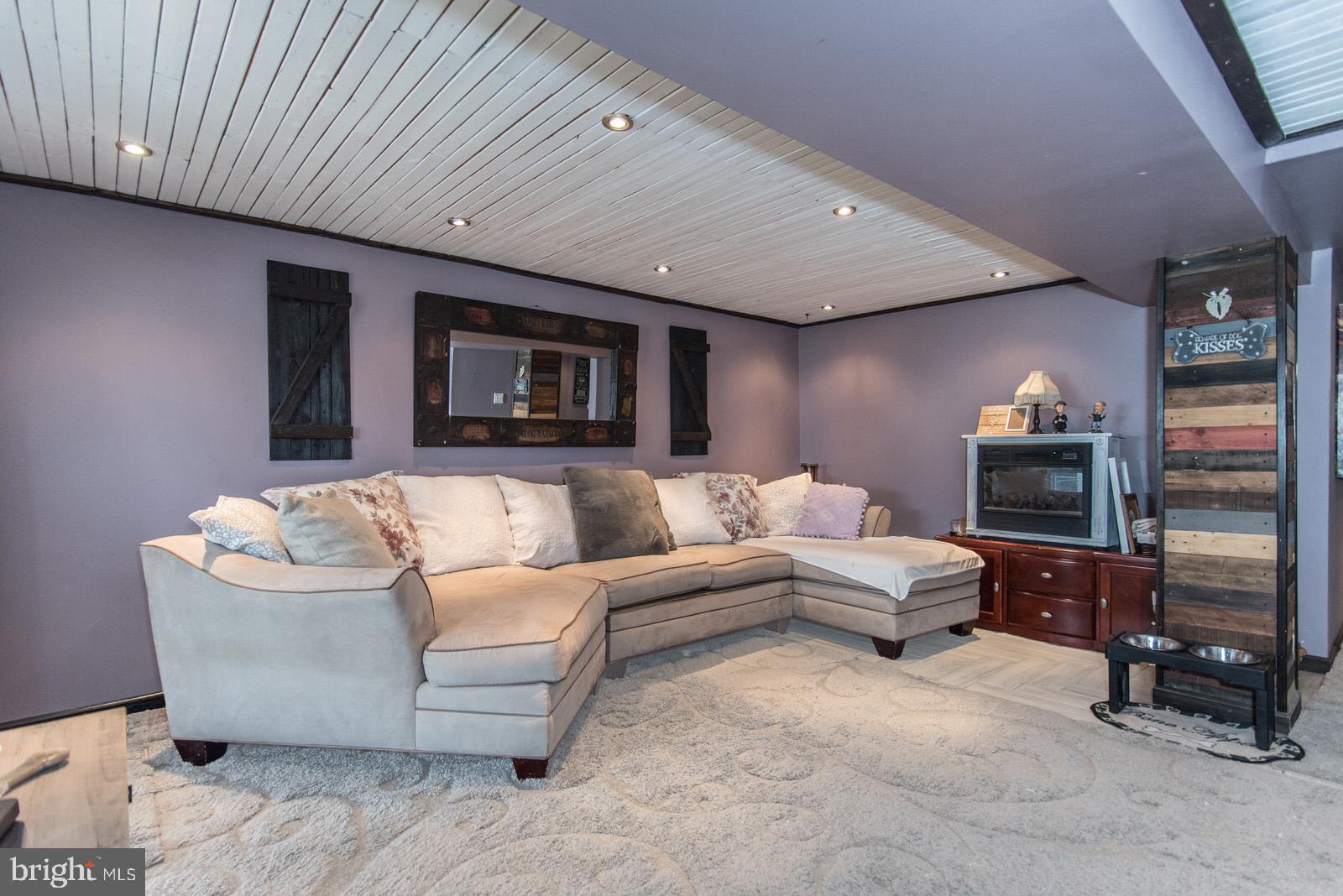 PARKWOOD - Residential