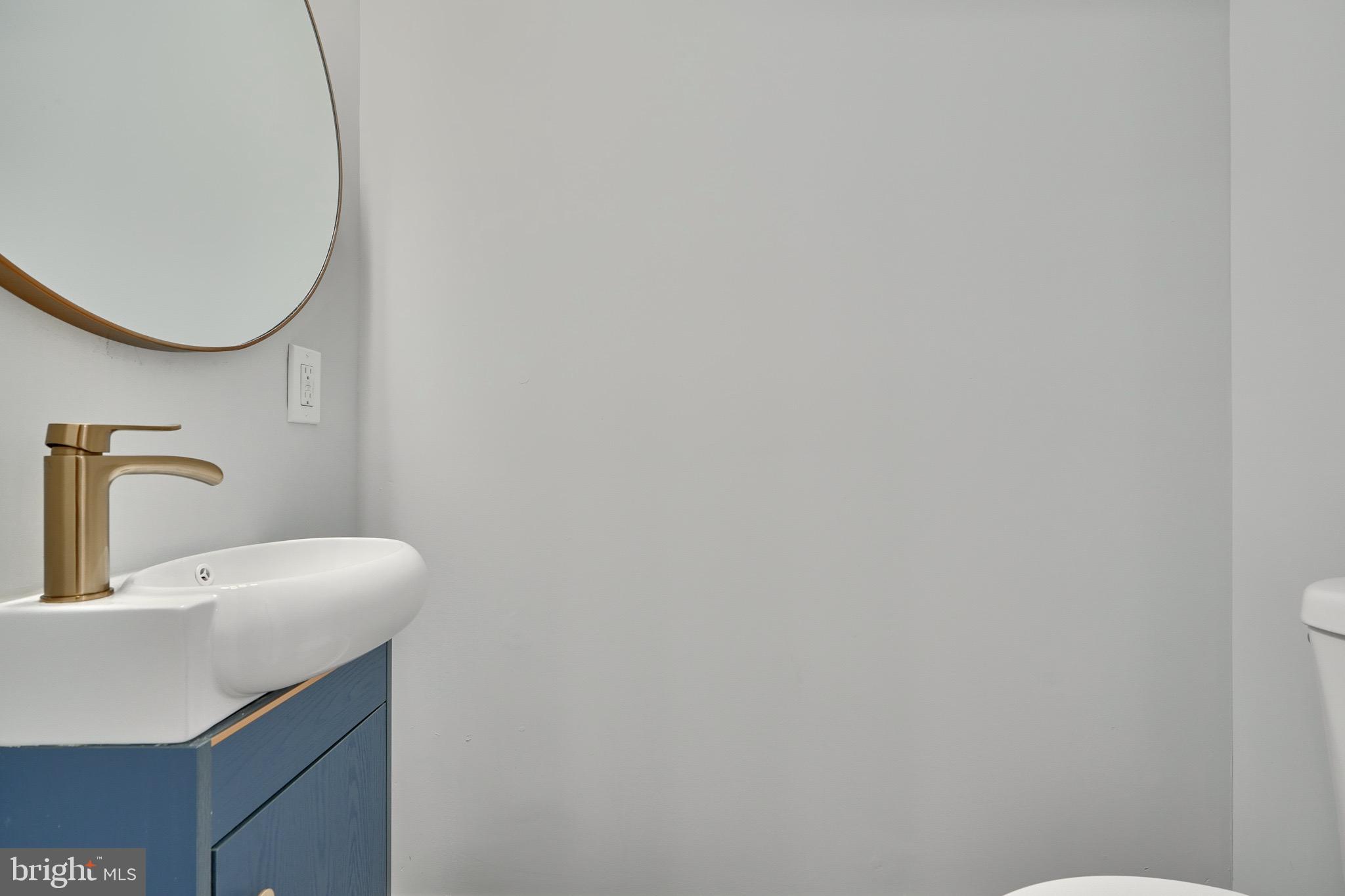 HIGHLANDTOWN - Residential Lease