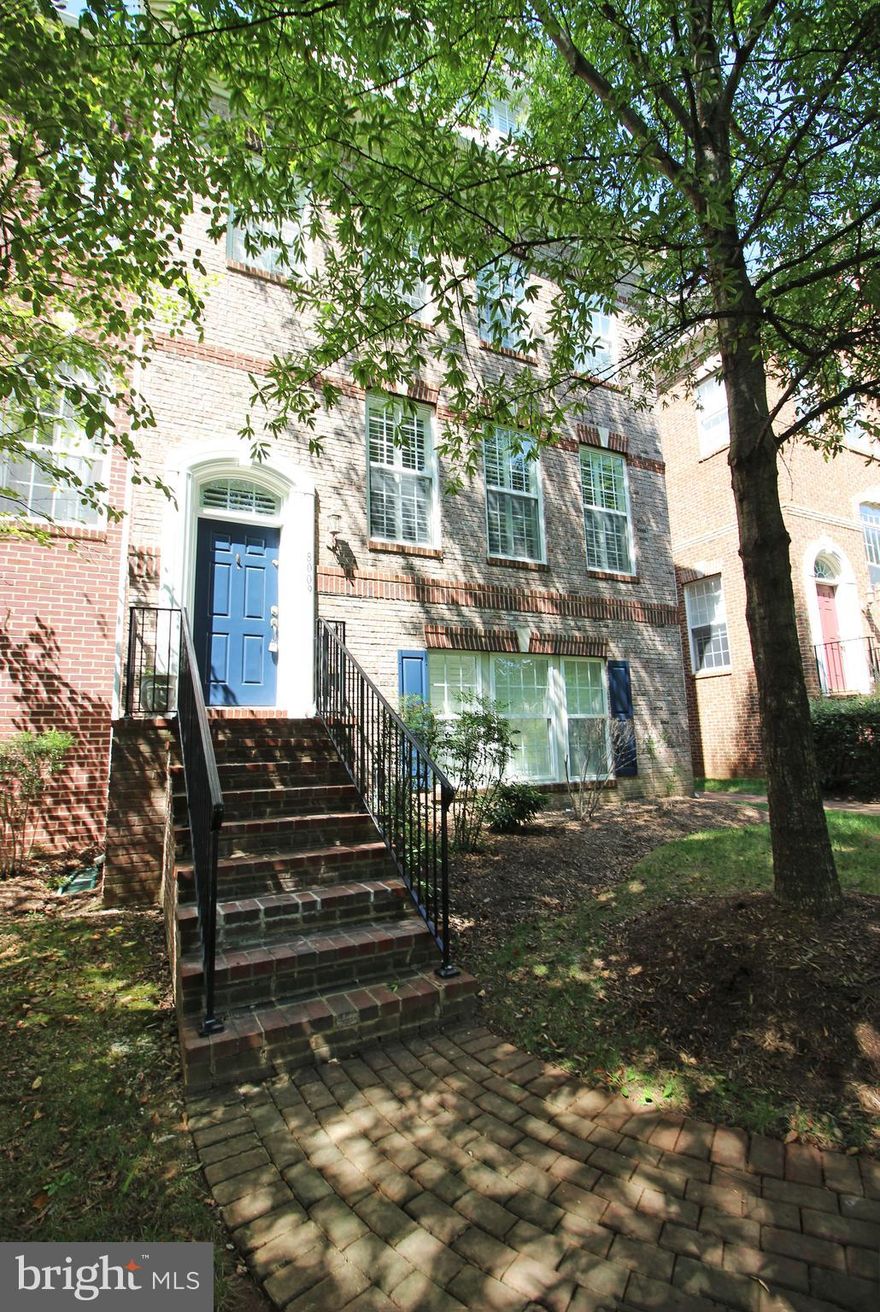 Stunning 3 Bedroom, 3.5 Bath, 4 Level Townhome in Vienna, VA! Entering this amazing space you are welcomed by the foyer, leading to the main level and the lower level. The main level starts with the sun-soaked living room/dining room combo leading to the enormous kitchen. Here you will find stainless steel appliances, ample cabinet space, great counter space, access to the private balcony & the perfect area to relax and unwind after a long day. Heading upstairs, you will find 2 of the 3 bedrooms, each with full bathroom suites, generous closet space & beautiful hardwood floors. The next level up, you will find the final bedroom and office space, perfect to fit into whatever your needs are and boasting another private patio. The lower level is rounded out by the spacious recreation room deck out with the gas fireplace & access to the 2 car garage. Enjoy the community amenities such as the fitness center, outdoor pool & walking paths. Available 9/1!