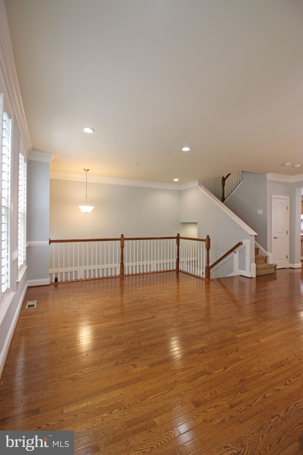 RESERVE AT TYSONS CORNER - Residential Lease