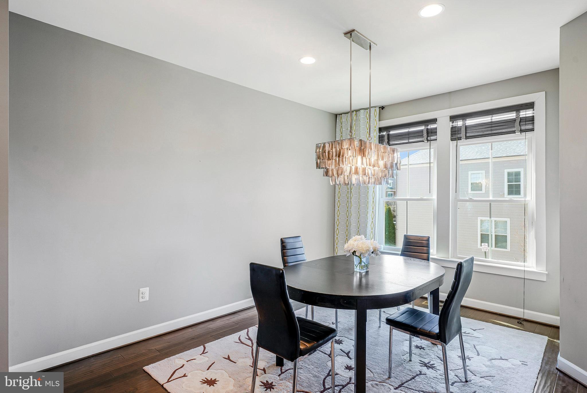 ONE LOUDOUN LAND BAY B - Residential