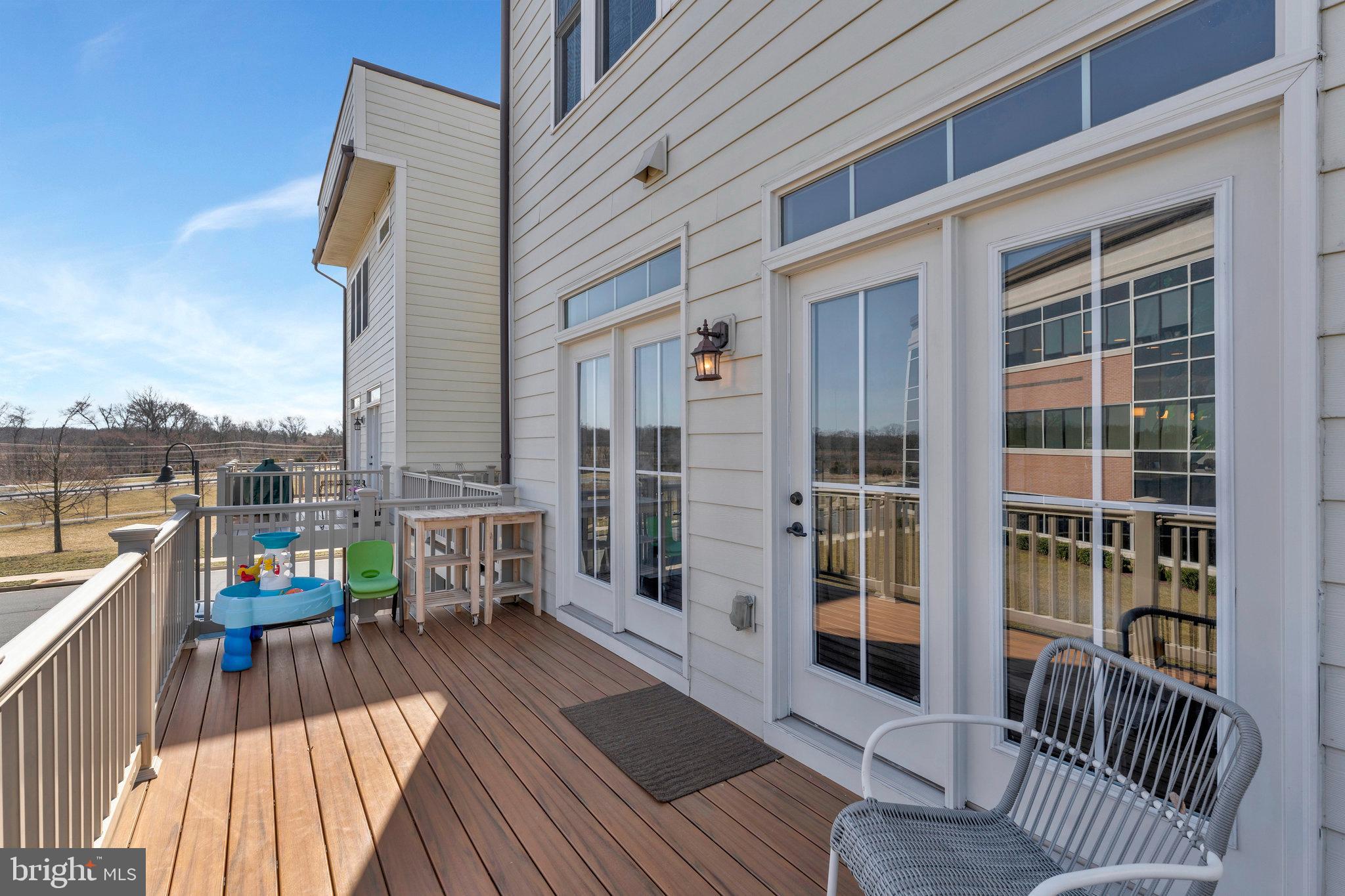 ONE LOUDOUN LAND BAY B - Residential