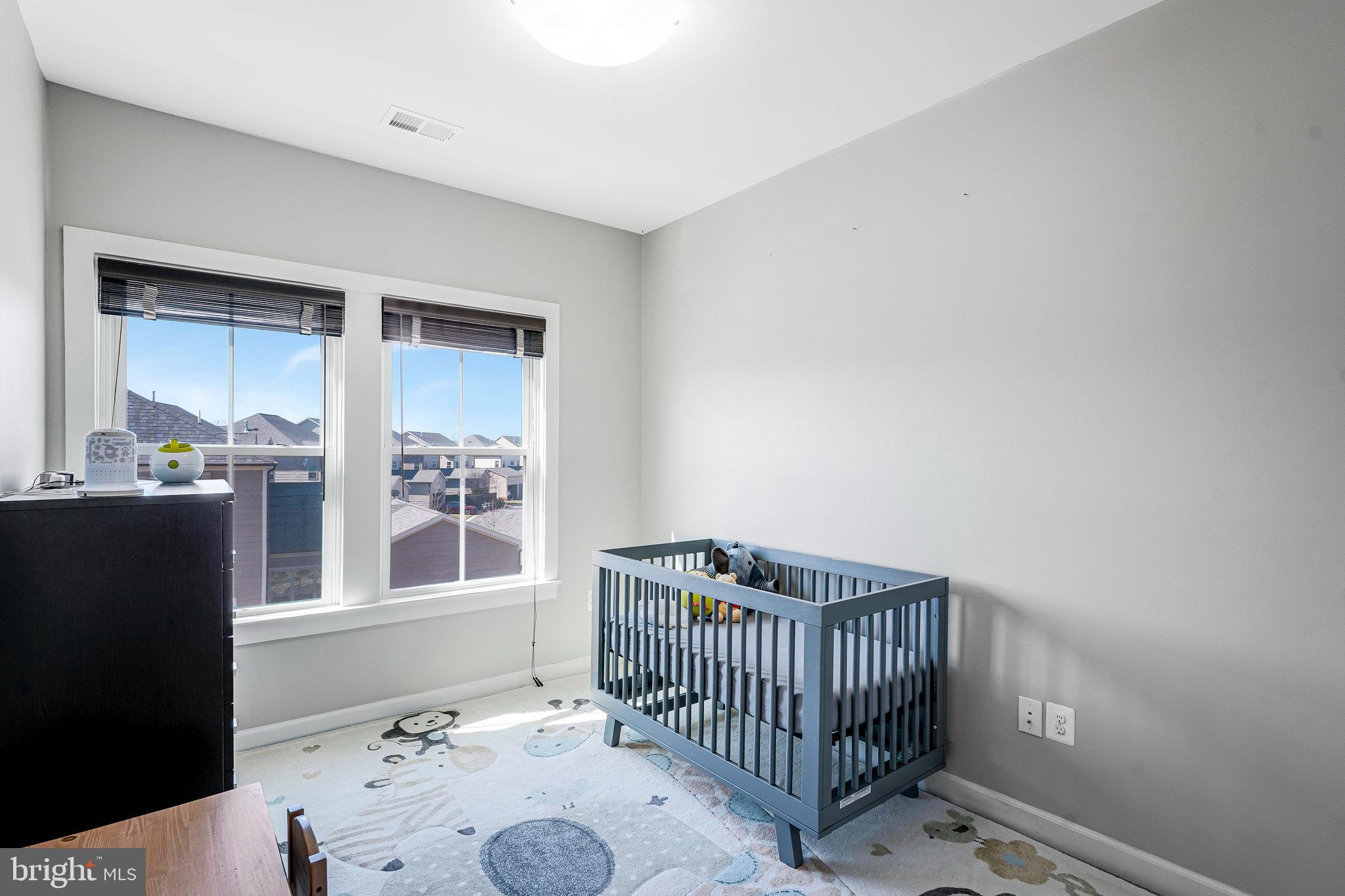 ONE LOUDOUN LAND BAY B - Residential