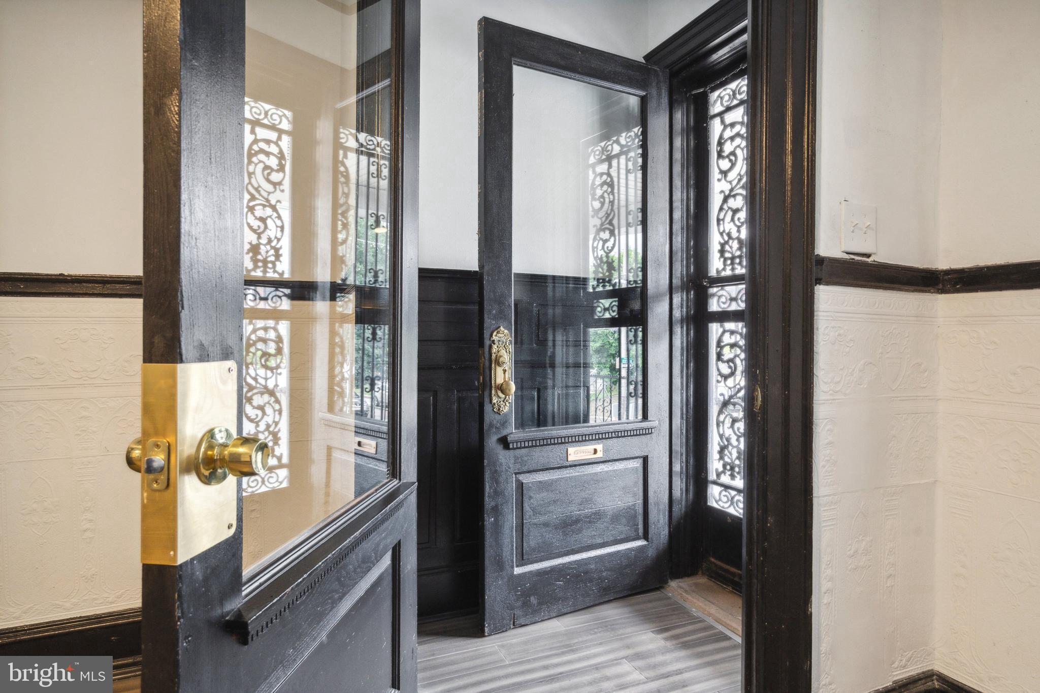 OVERBROOK - Residential