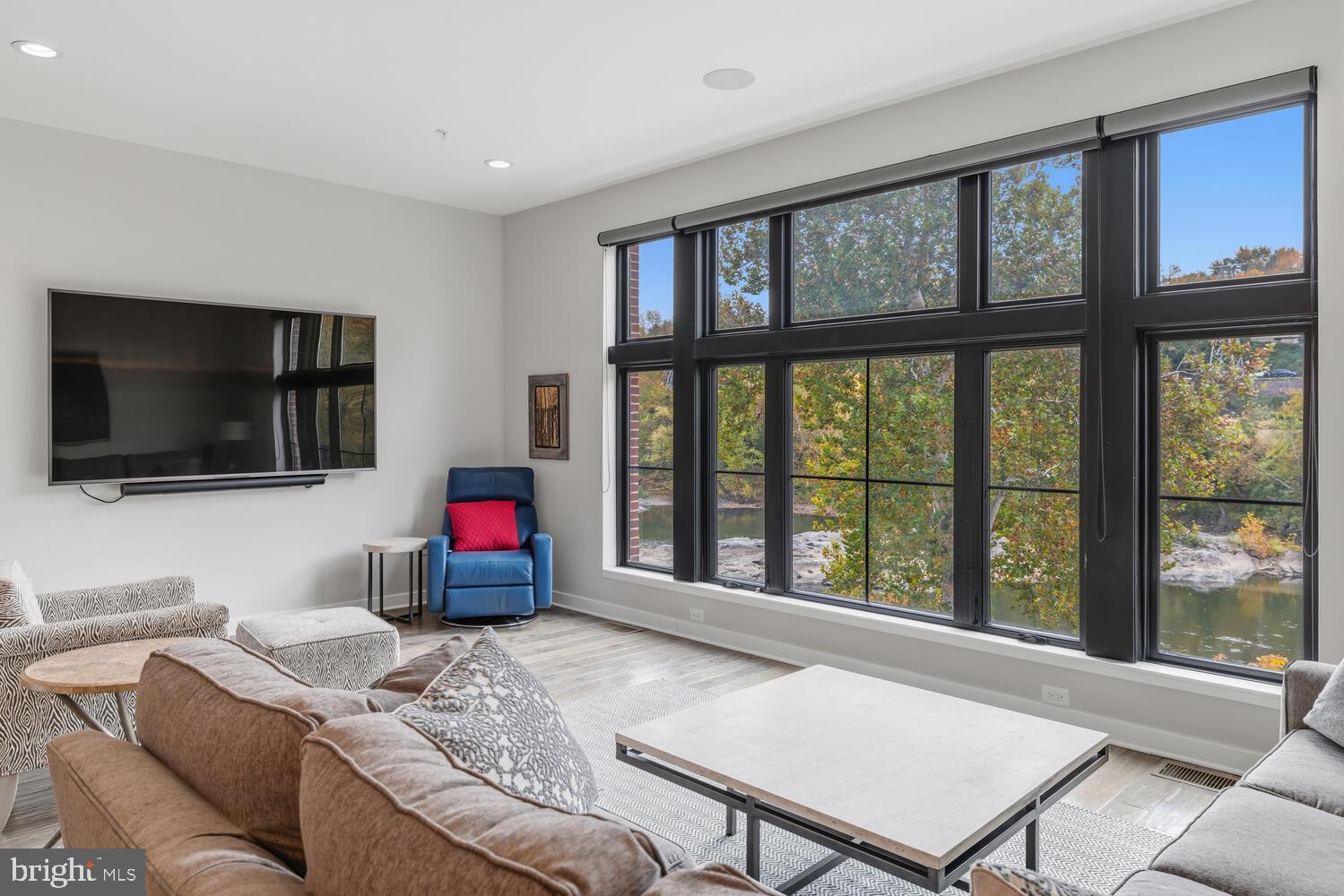 MANAYUNK - Residential