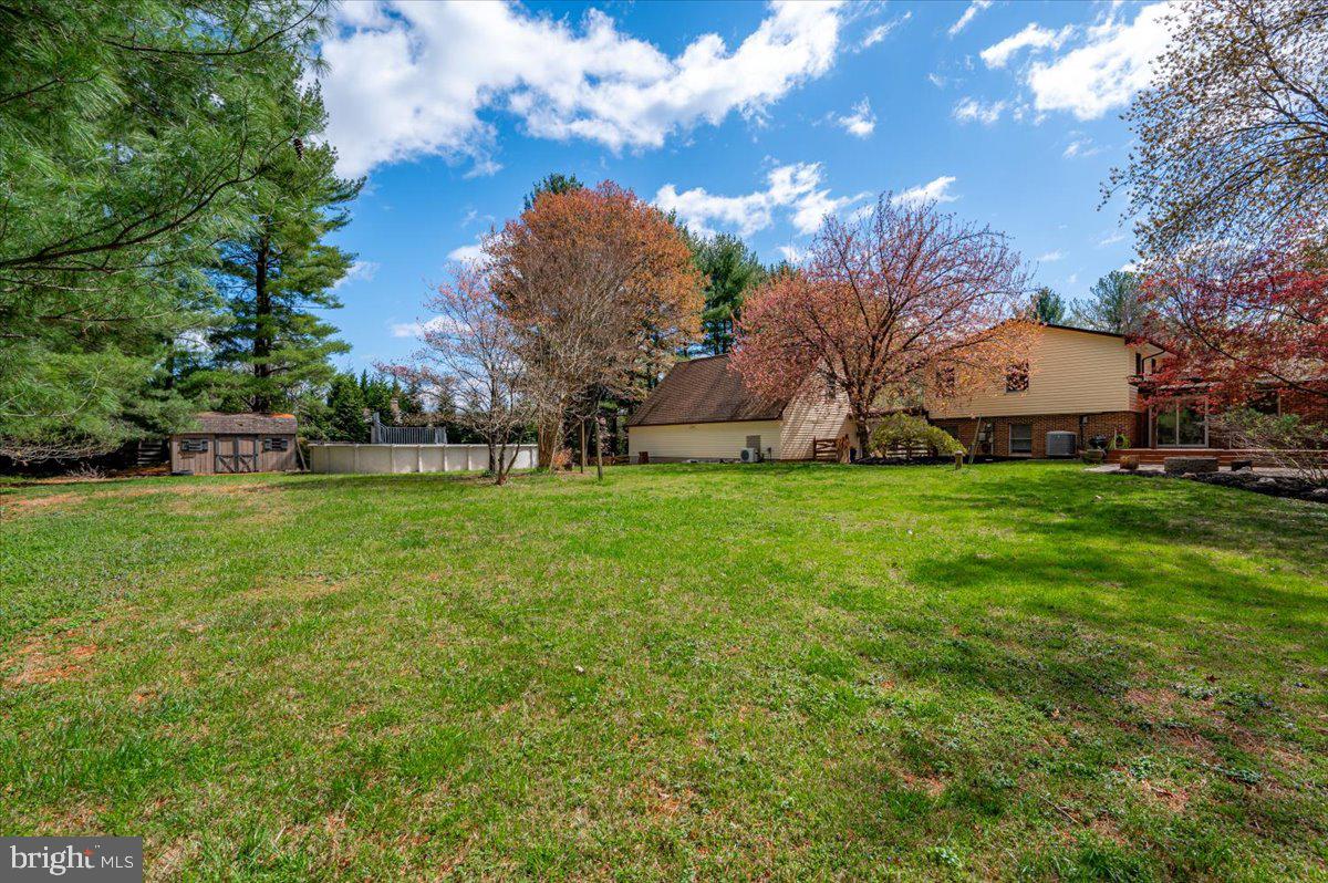 TRIADELPHIA FARMS II - Residential