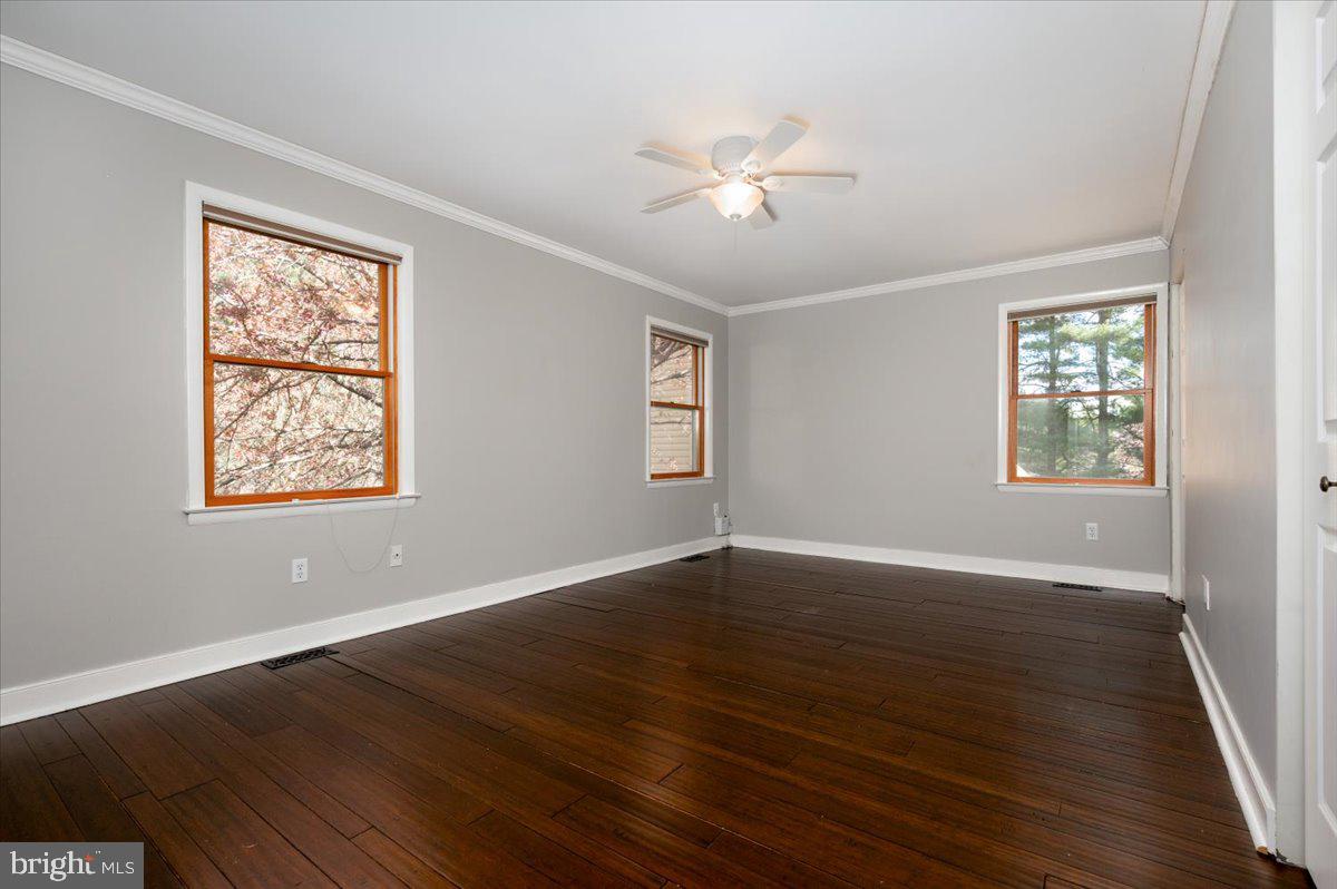 TRIADELPHIA FARMS II - Residential