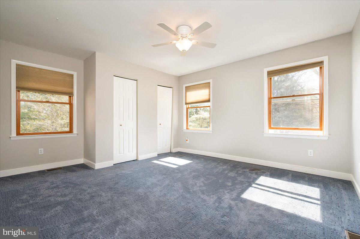 TRIADELPHIA FARMS II - Residential