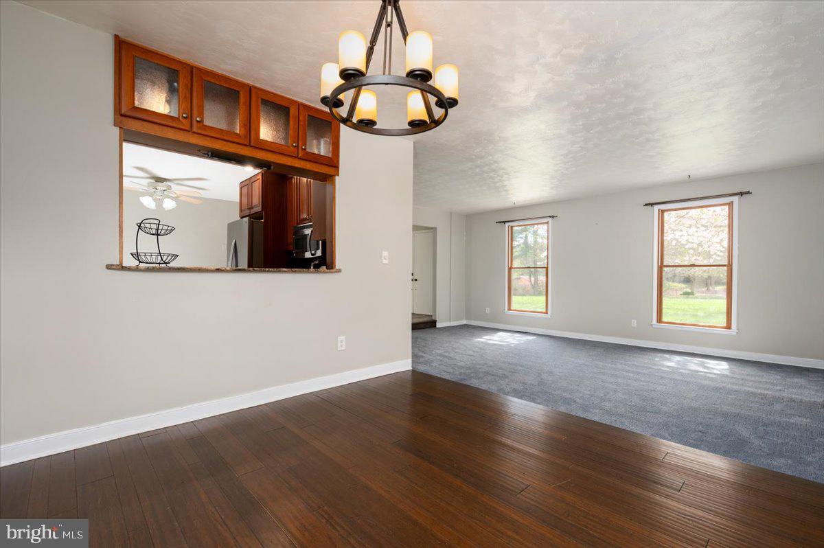 TRIADELPHIA FARMS II - Residential