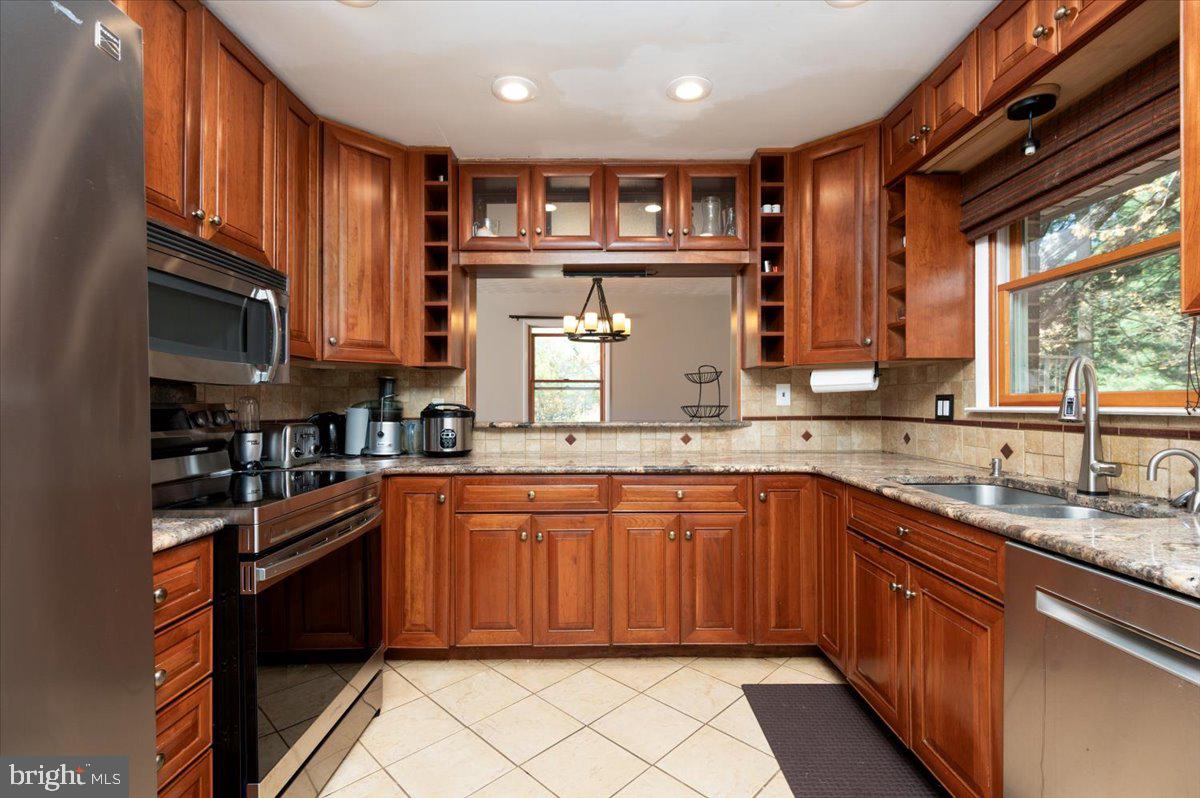 TRIADELPHIA FARMS II - Residential