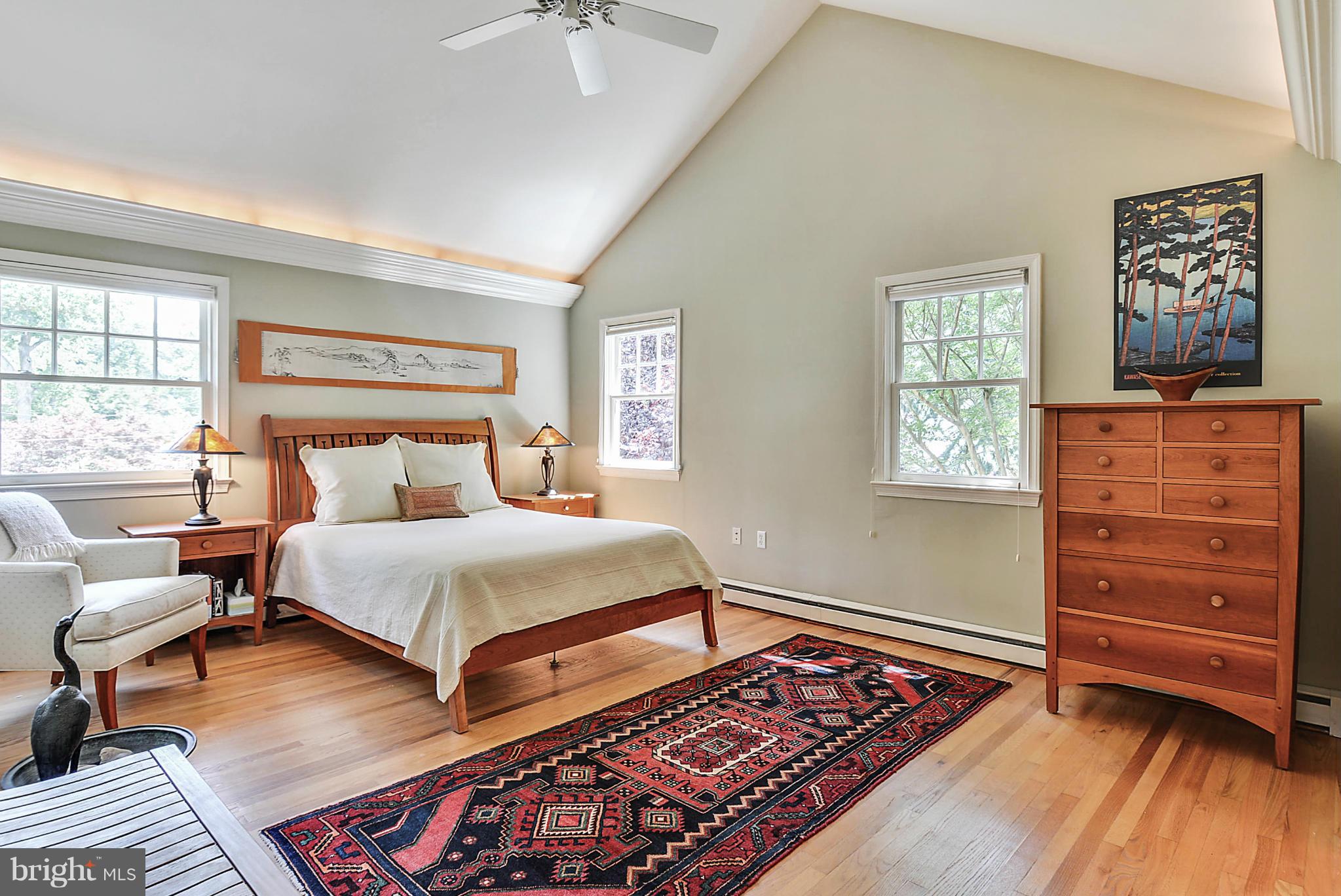 PENDENNIS MOUNT - Residential