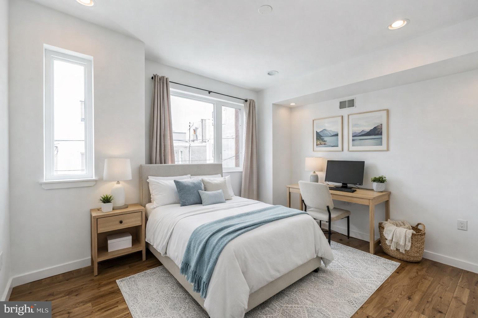 POINT BREEZE - Residential