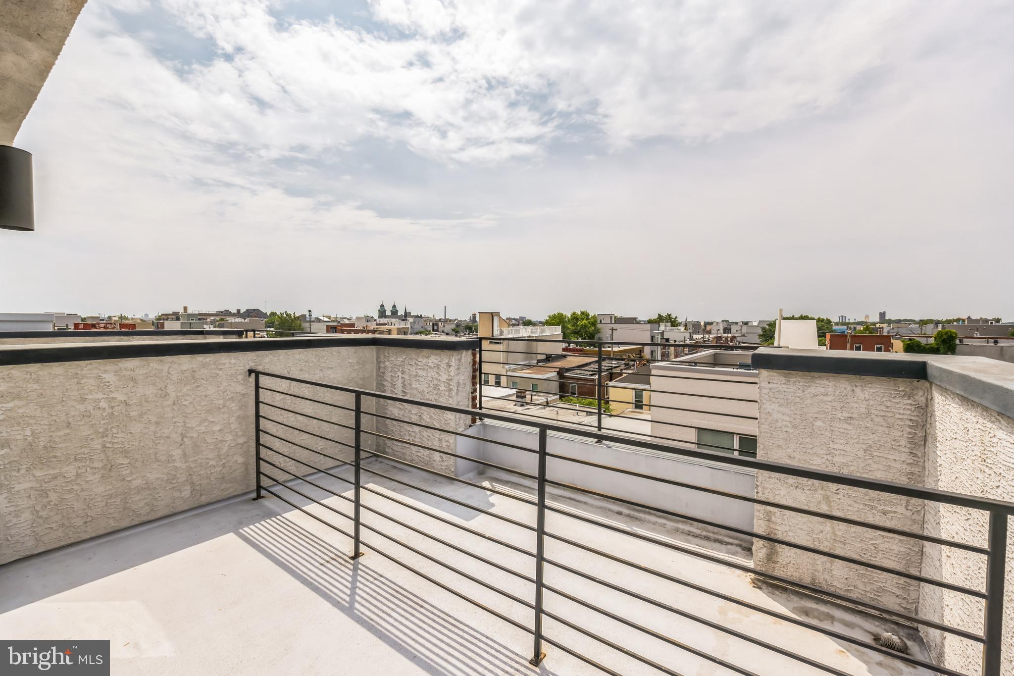 POINT BREEZE - Residential