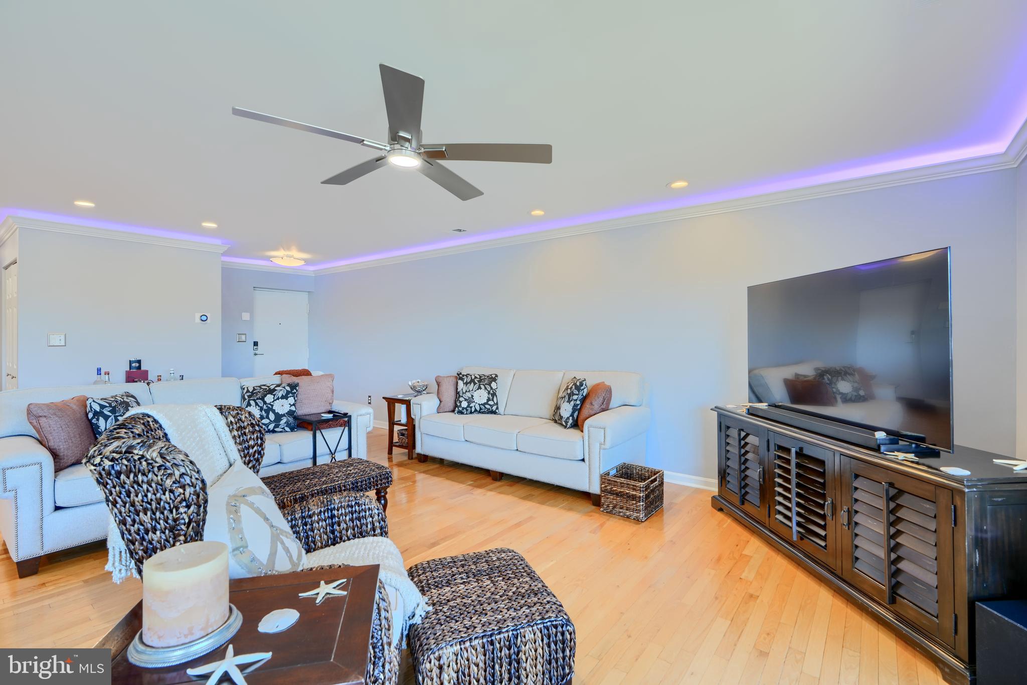 GUNPOWDER COVE - Residential