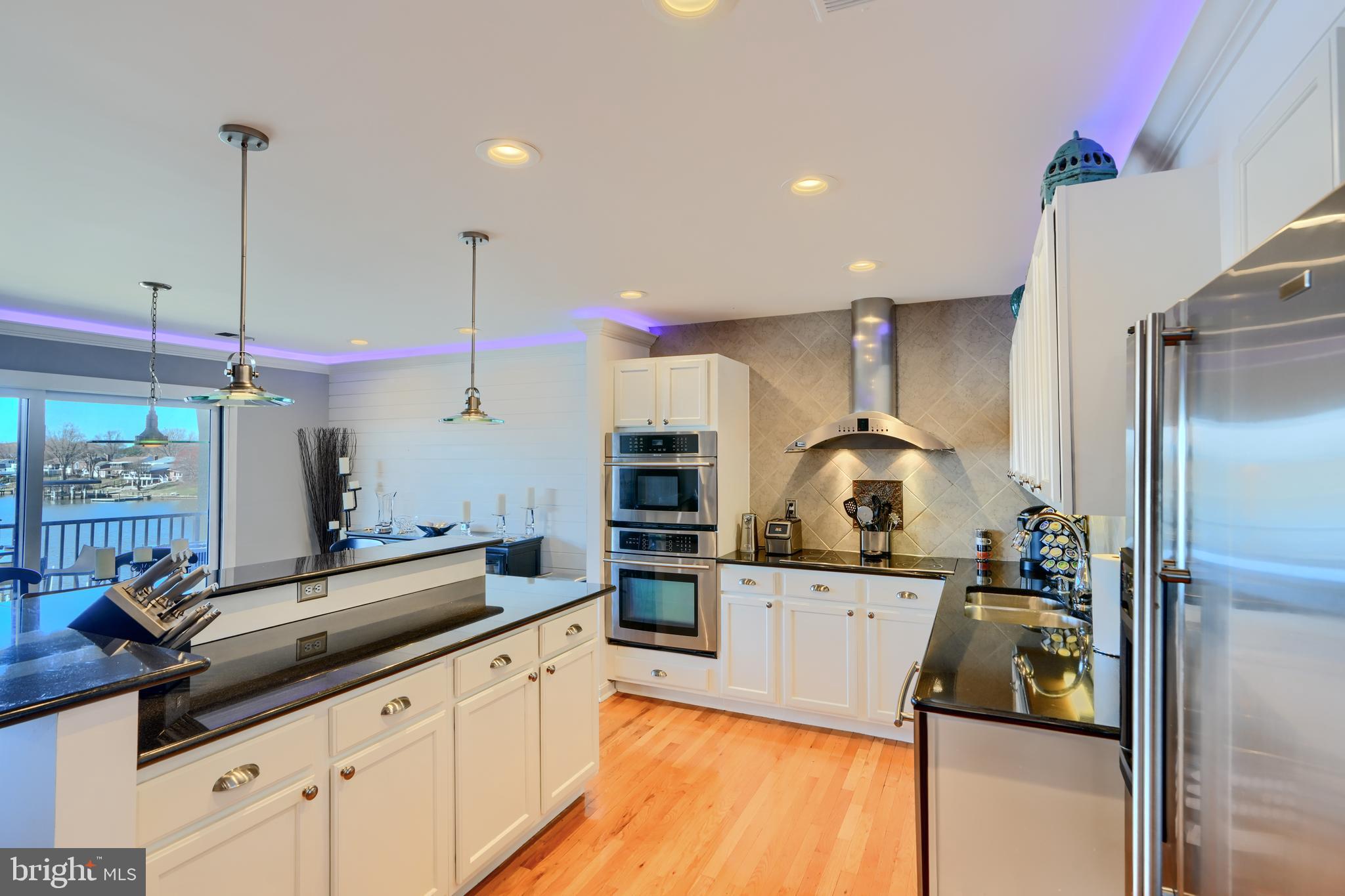 GUNPOWDER COVE - Residential