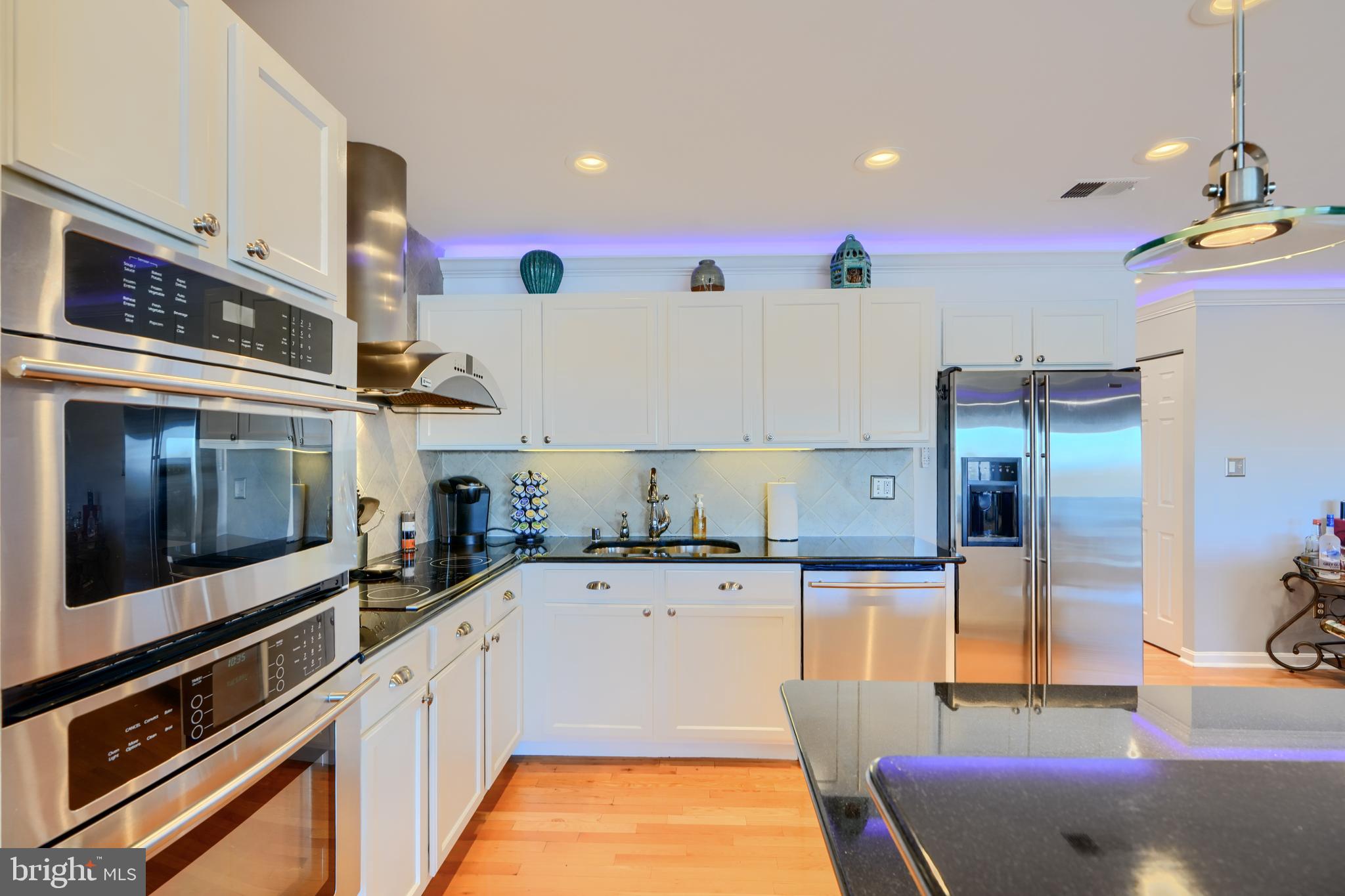 GUNPOWDER COVE - Residential