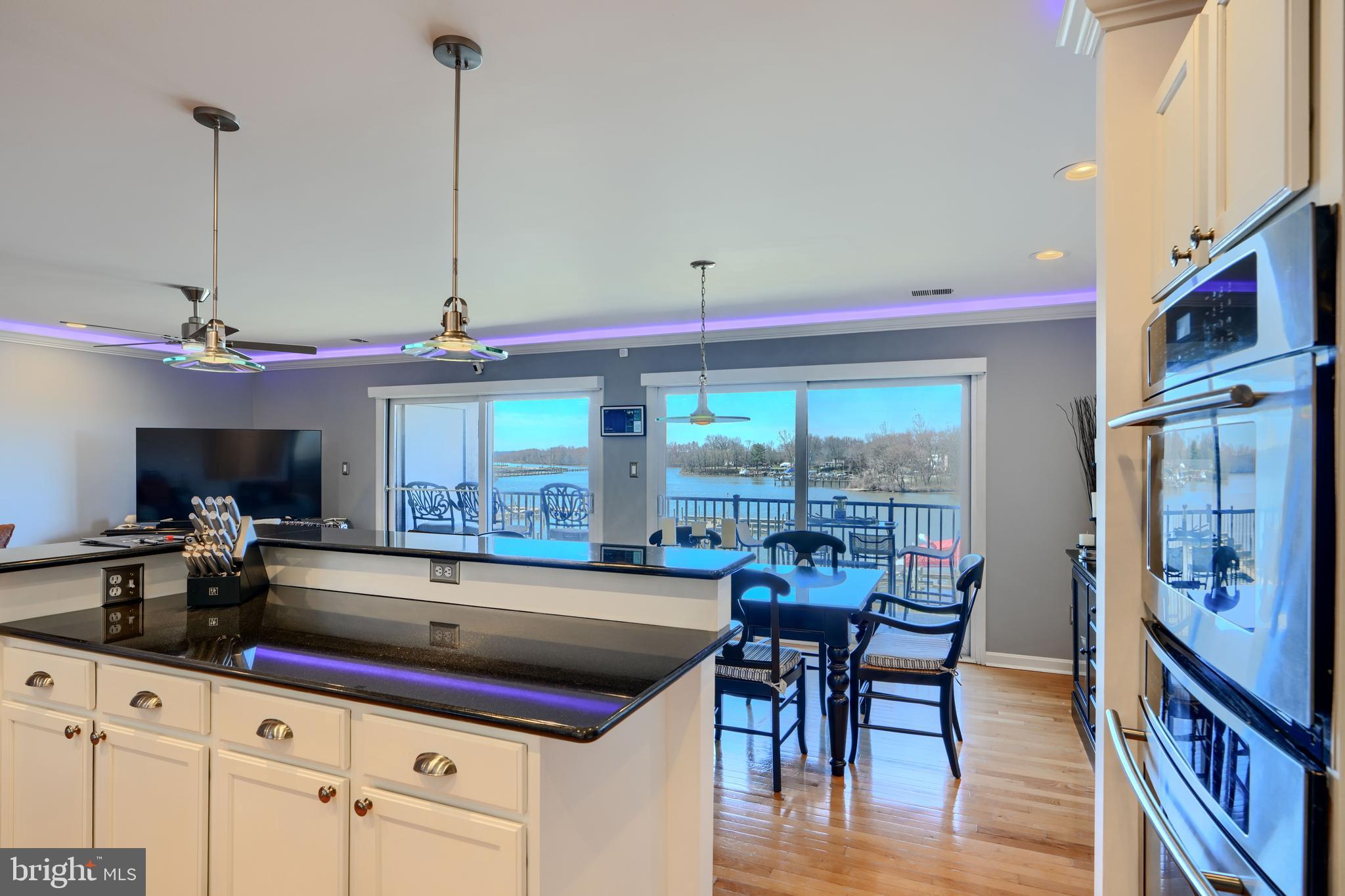 GUNPOWDER COVE - Residential